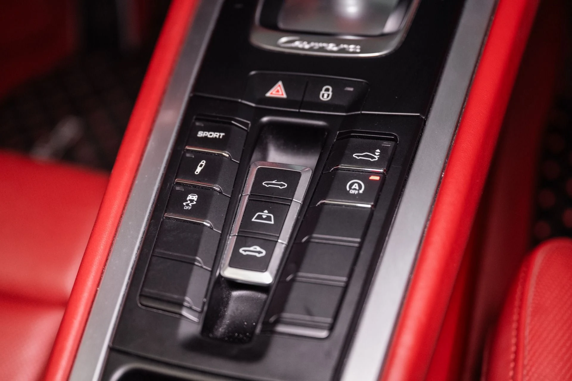 mph039_3904010657_Used_2016_Porsche_911_Carrera_S_1758126477_b277e41fc2