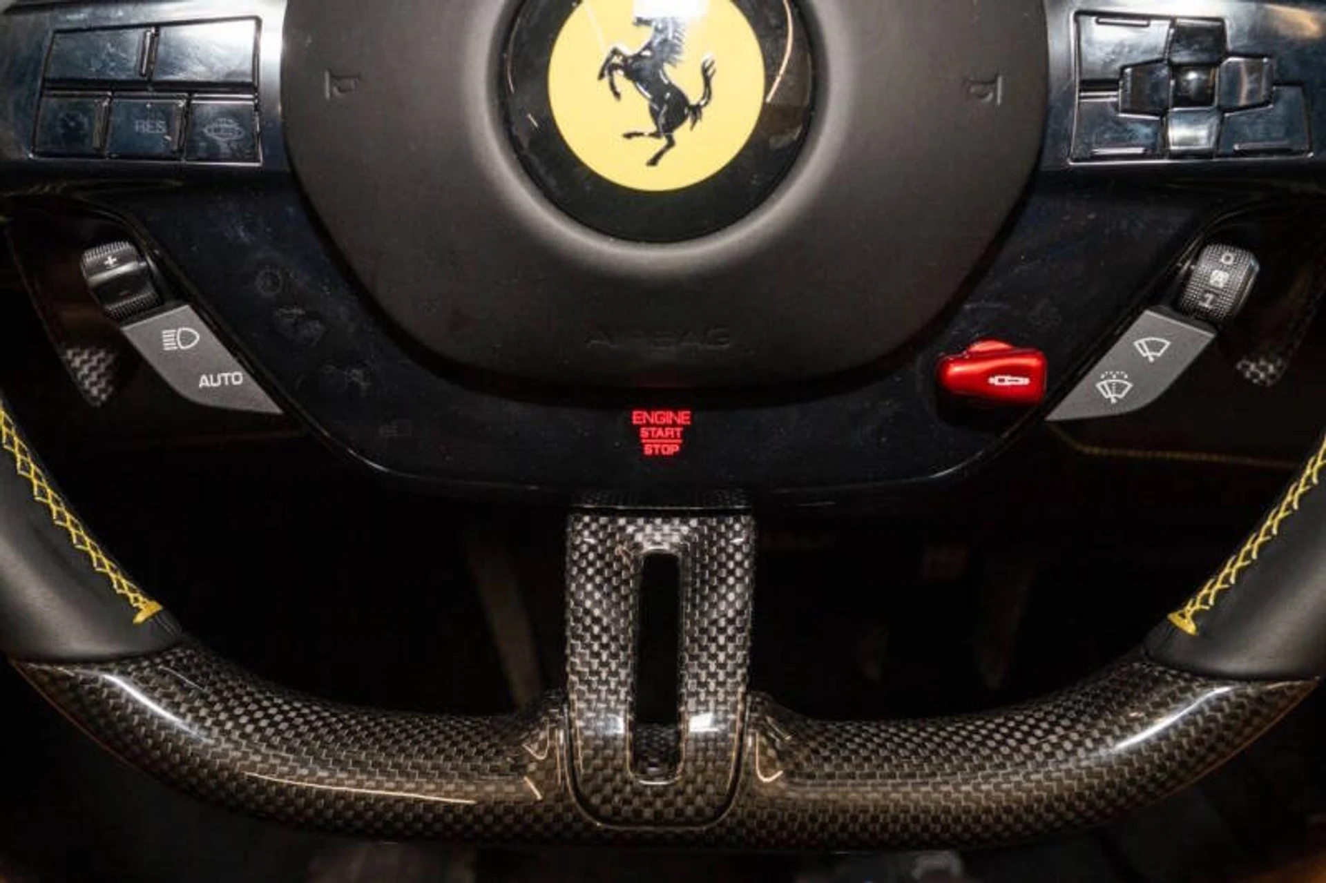 mph039_3906051921_2026_ferrari_296_gts_base_2dr_convertible_834e5dce19