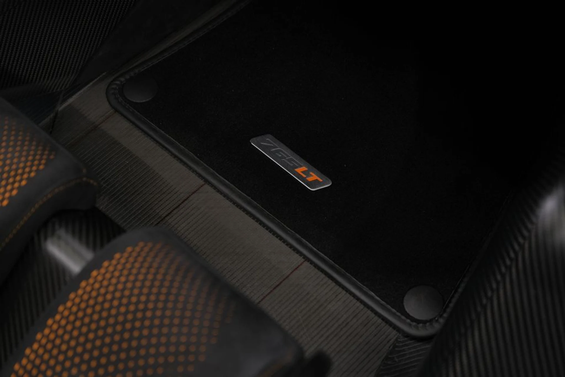 mph039_3914527398_bce4dc23360e21f59c95b22b35b640a0_83468d0a2d