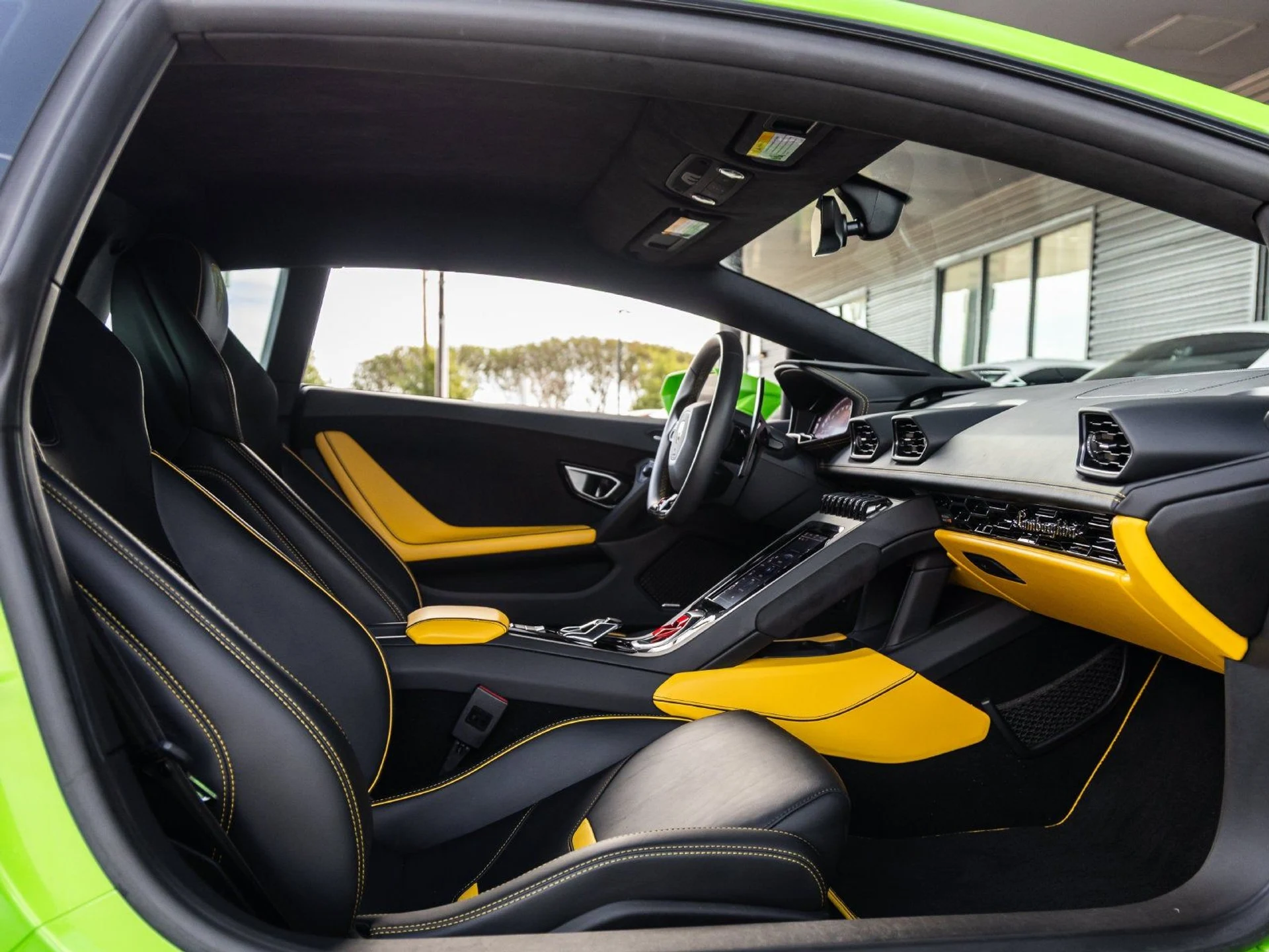 mph039_391736228_40_05bc340bbb