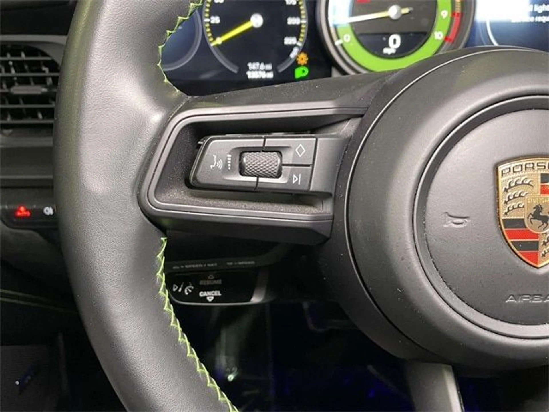 mph039_3923156021_6509241470ca67c0e28c592d1f4c344ax_9ece7e1894