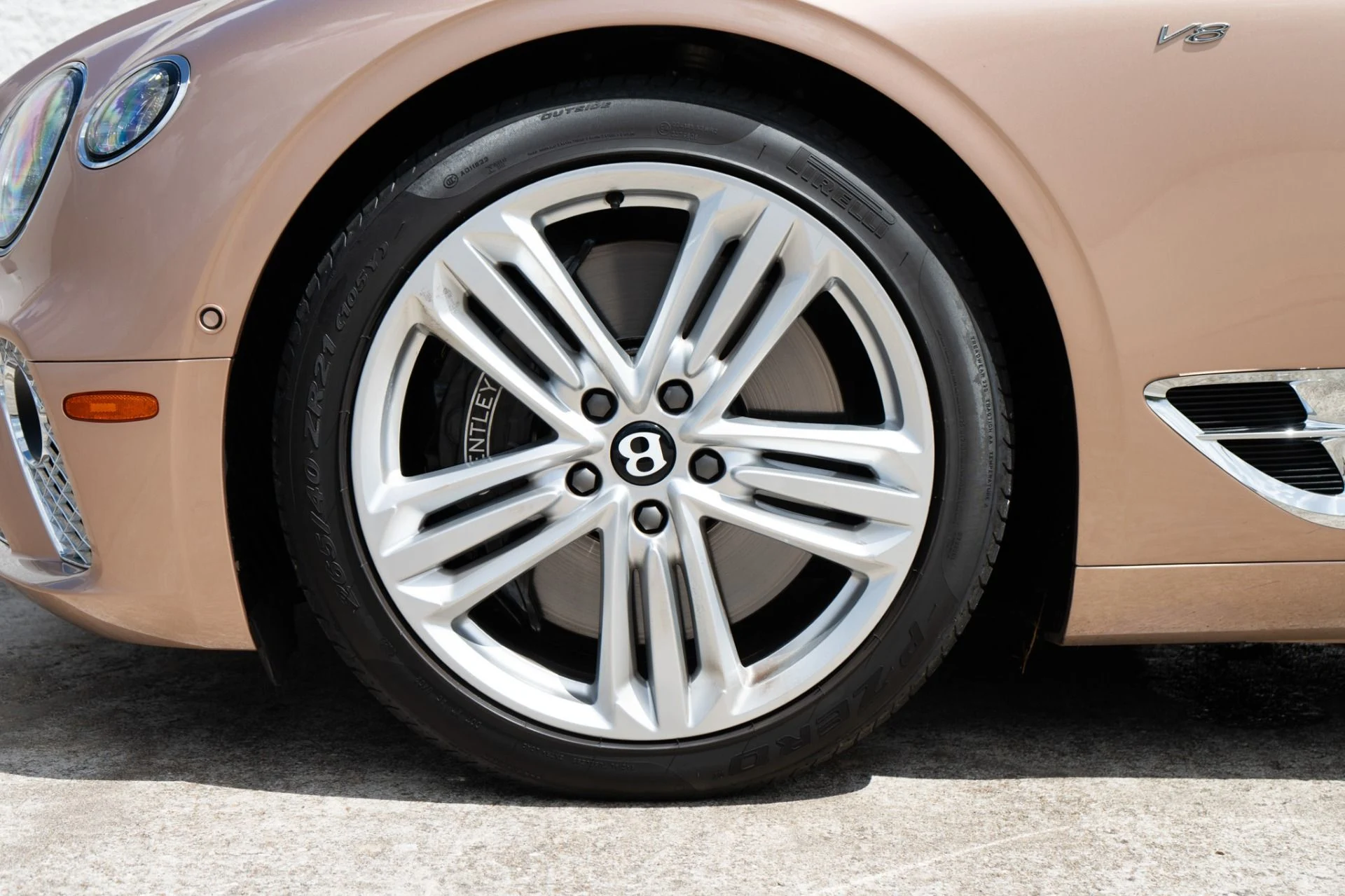 mph039_3928567794_Used_2022_Bentley_Continental_GTC_V8_1789509721_64f5710a6c