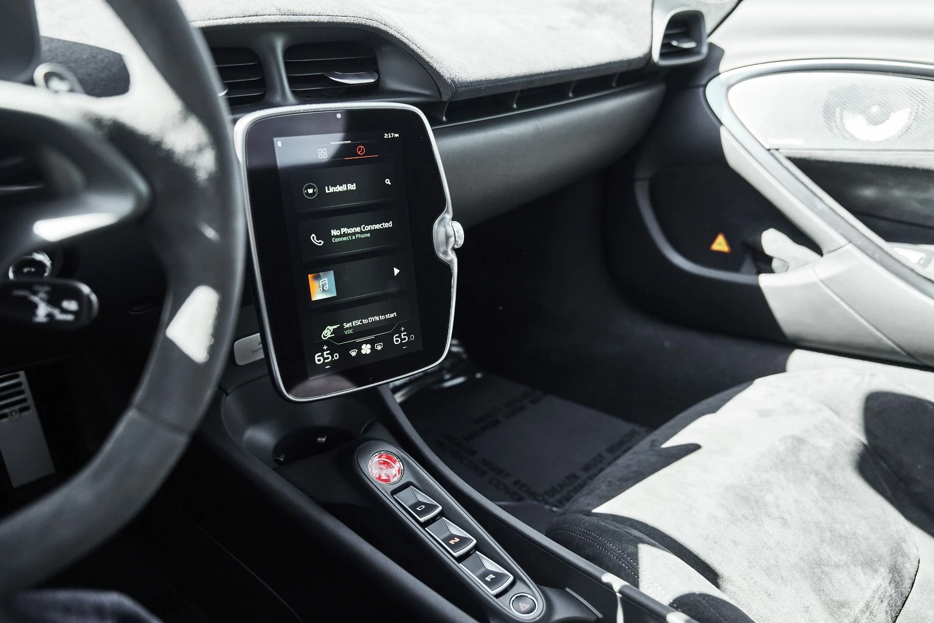 mph039_3939660667_Used_2024_Mc_Laren_Artura_1774742244_8cc6e81124