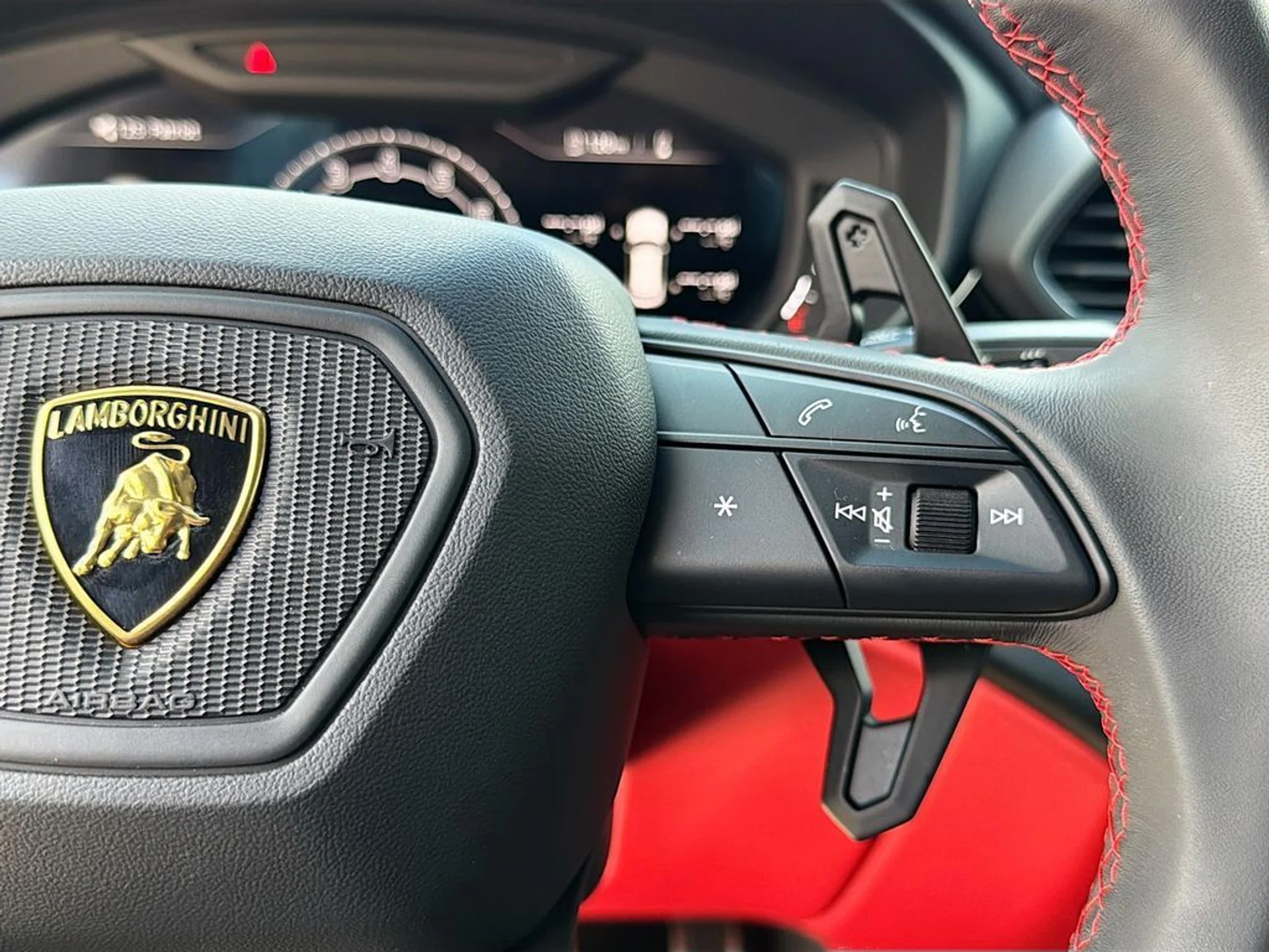 mph039_3945466749_2926e869fe3ab44b9f718a1a89a24a8bx_4c7ee265df