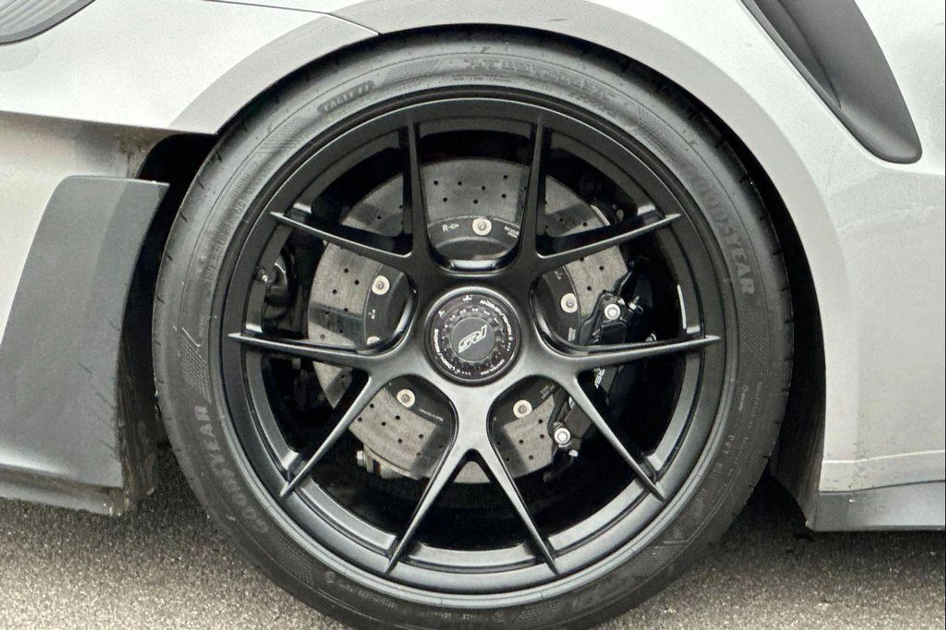 mph039_3954890024_koh5_B1i_An_T2c7zmydn_L23_Bl9_VOA_7542fa0c3c