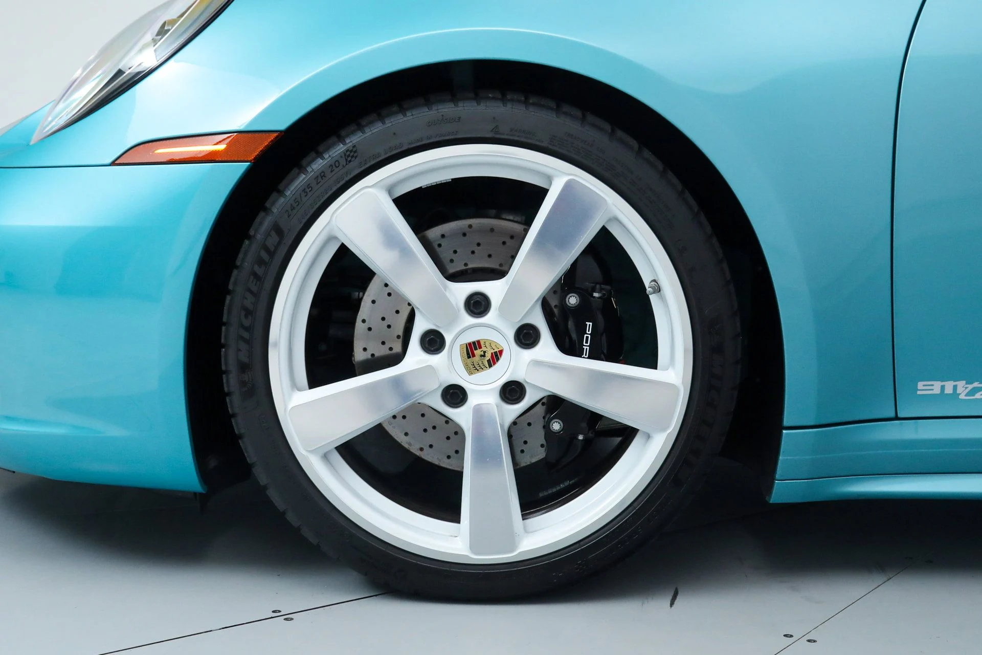 mph039_39686016_3a7cf12d4e85b0f5e611426b337f12d5_64e73b42c3