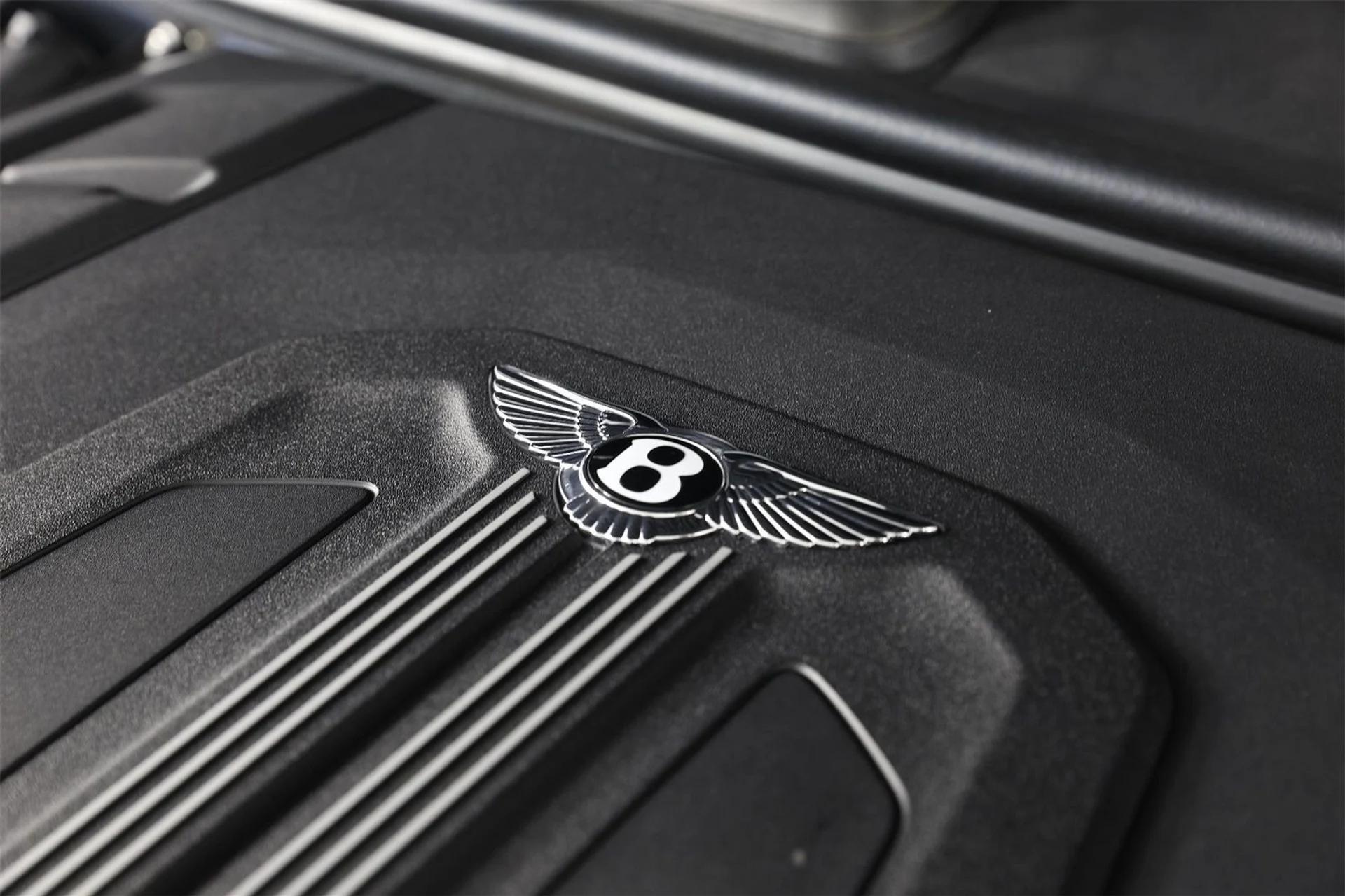 mph039_398000567_93ea1bcaaf3d6f70f889b4ebef9457a7_dcca37aed9