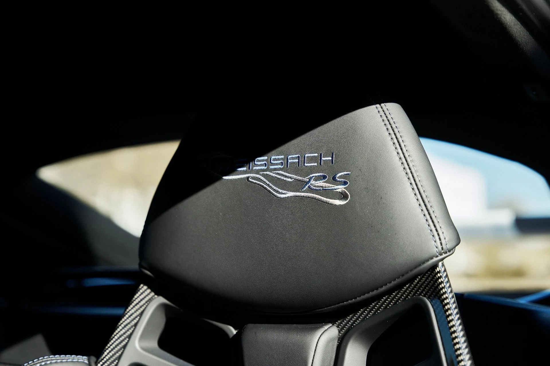 mph039_400470658_Used_2025_Porsche_718_Cayman_GT_4_RS_1766025529_4c8219e46f