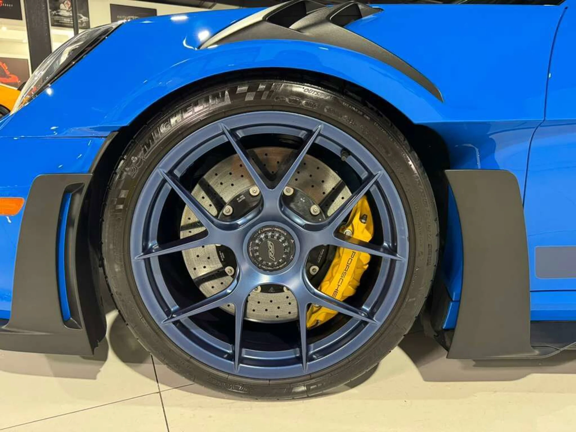 mph039_4008713181_20757a04fb888a2e78cb8c3ab3f173f4_16007ddce7