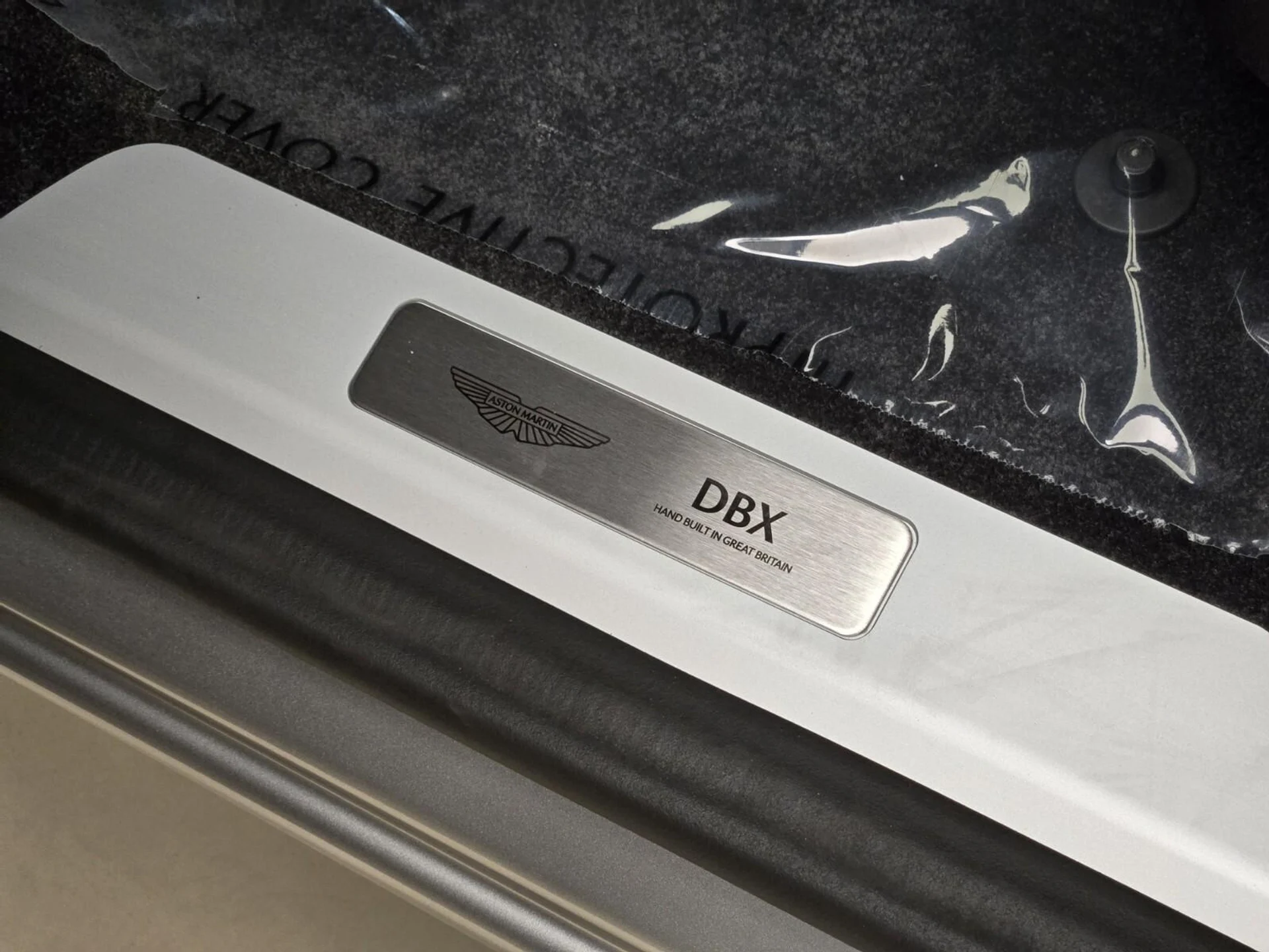 mph039_4016961497_New_2025_Aston_Martin_DBX_707_1753162782_273a8497b8