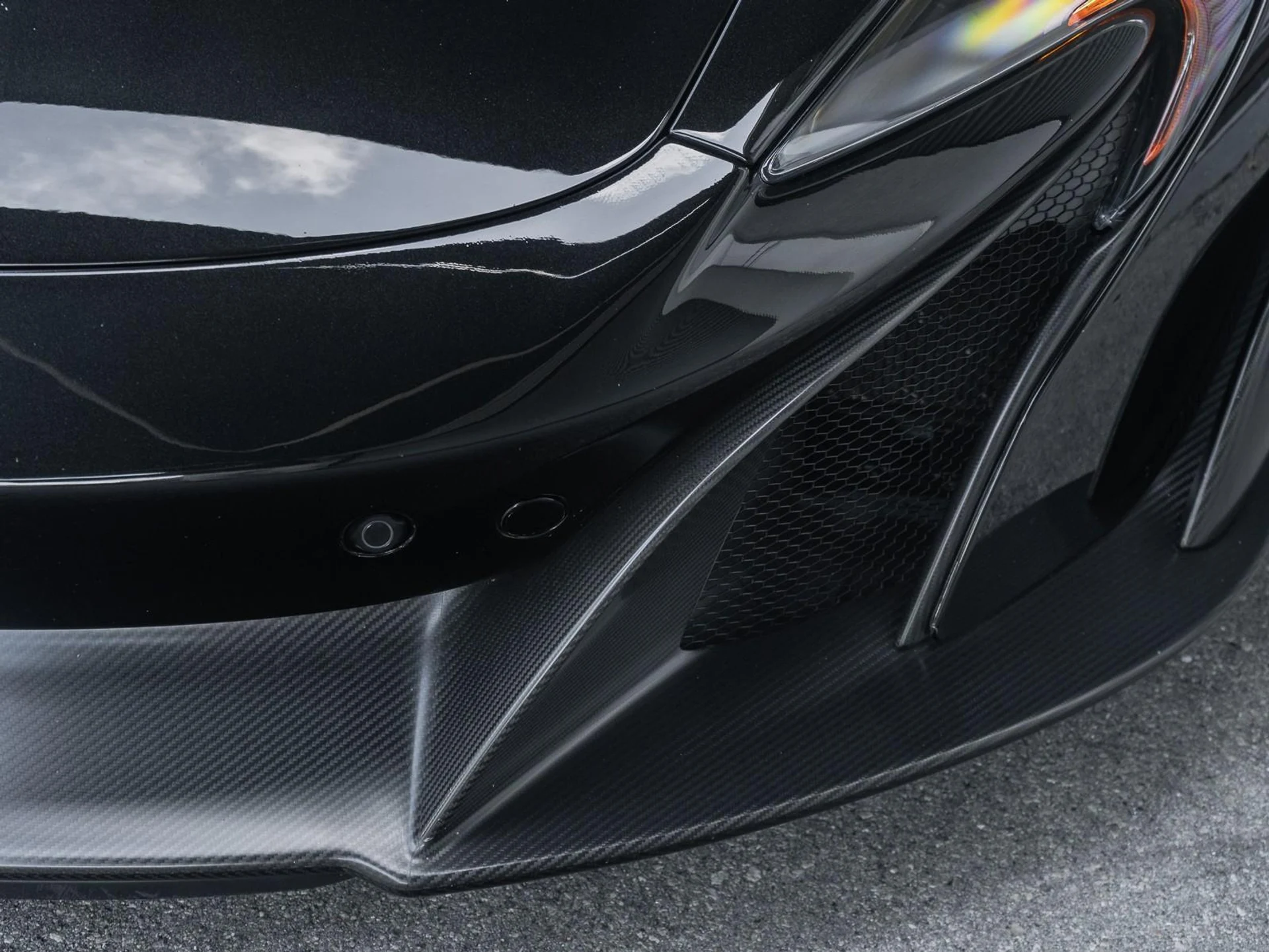 mph039_4026499988_Used_2016_Mc_Laren_675_LT_2dr_Cpe_1766437614_de5946d509