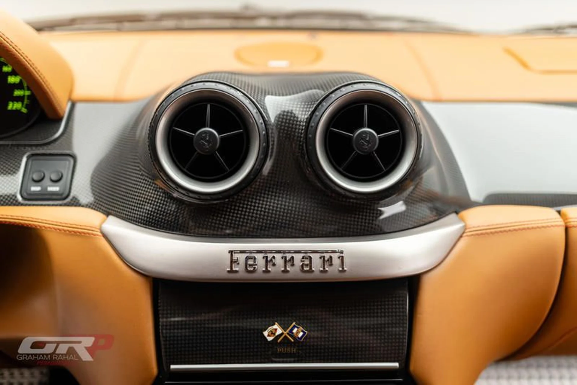 mph039_4050307113_8_AAC_2_B38_4447_4_B87_92_BD_9_E23050_DF_79_B_d2756cedfd