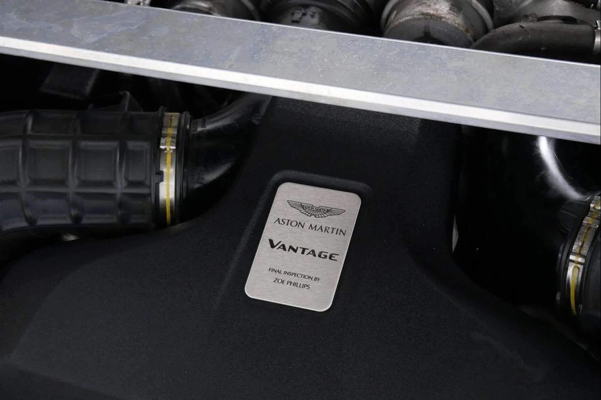 mph039_4055033193_fia_SBN_0ox6y7c_AMA_9_Gl8_I_Vm07_0_eddd5c9dab