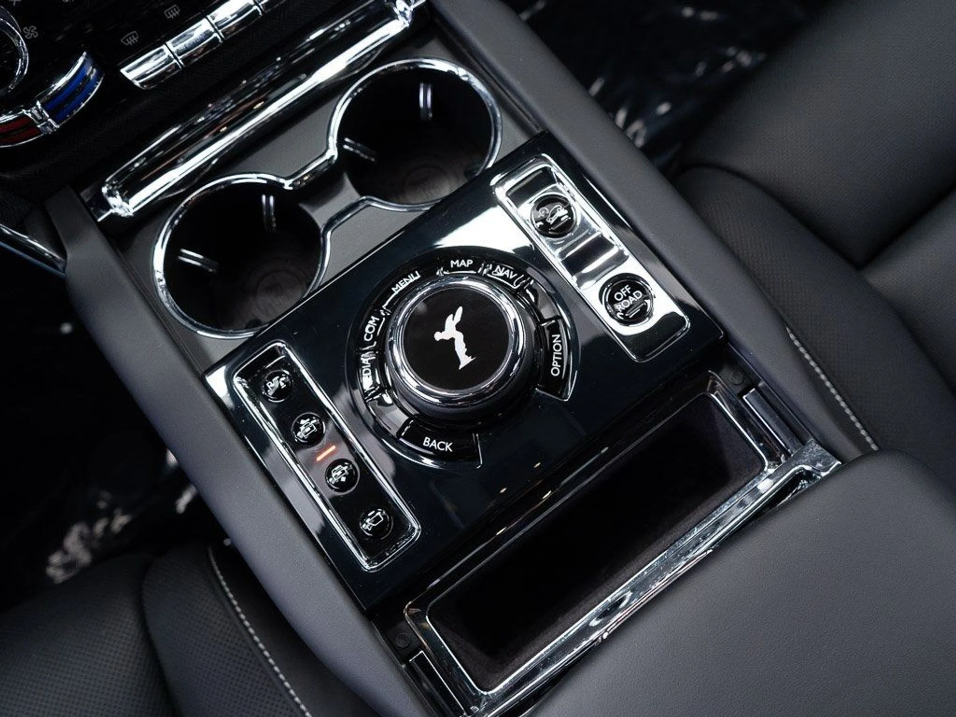 mph039_4064773907_c0a0dfbc0b5a9408aa82c5089314cd5d_902b380cfe