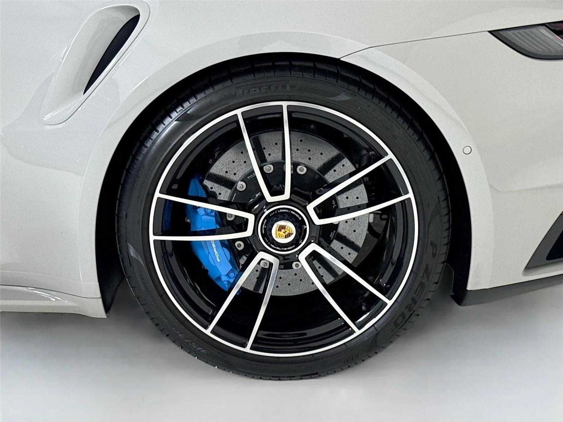 mph039_4067809753_77a4fa81712c401454ab697a812834da_2a1f19ce44