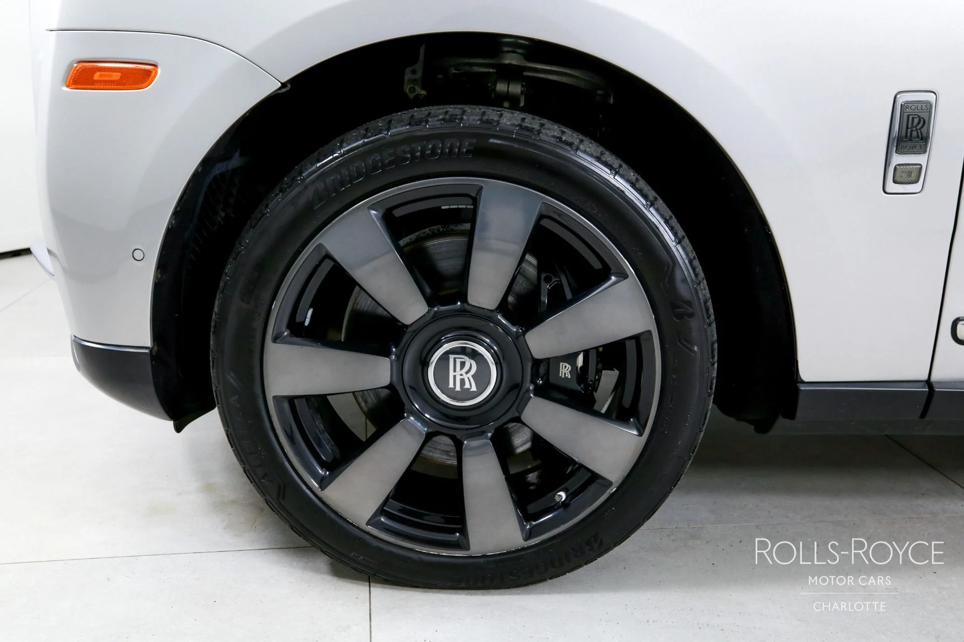 mph039_4073254985_Used_2021_Rolls_Royce_Cullinan_1771363967_69cbb448d1