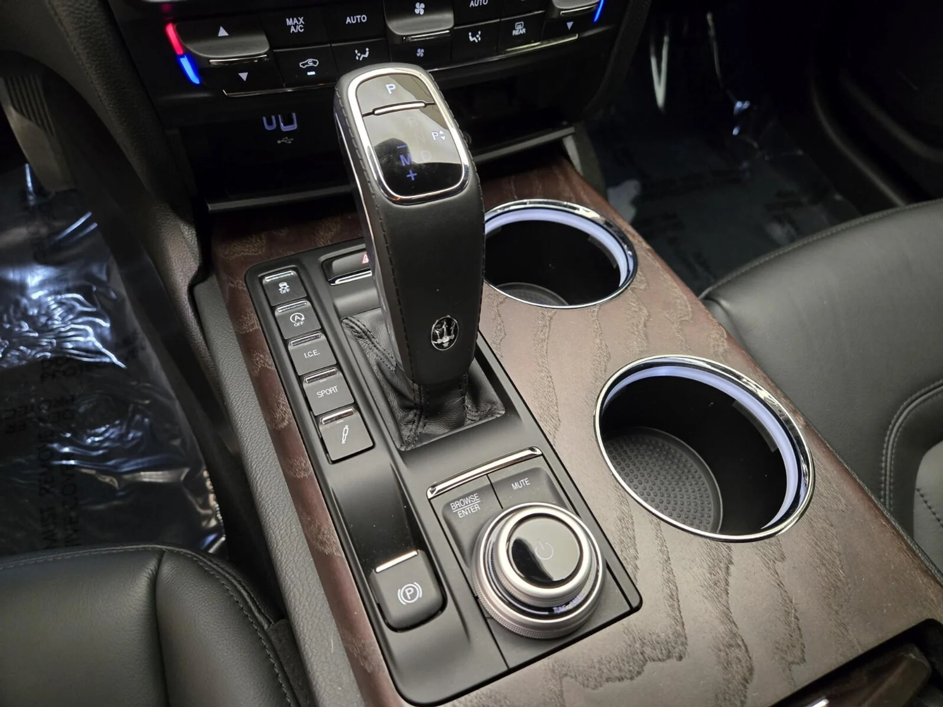 mph039_4096510354_Used_2023_Maserati_Quattroporte_GT_1777355991_6d146fd3c8