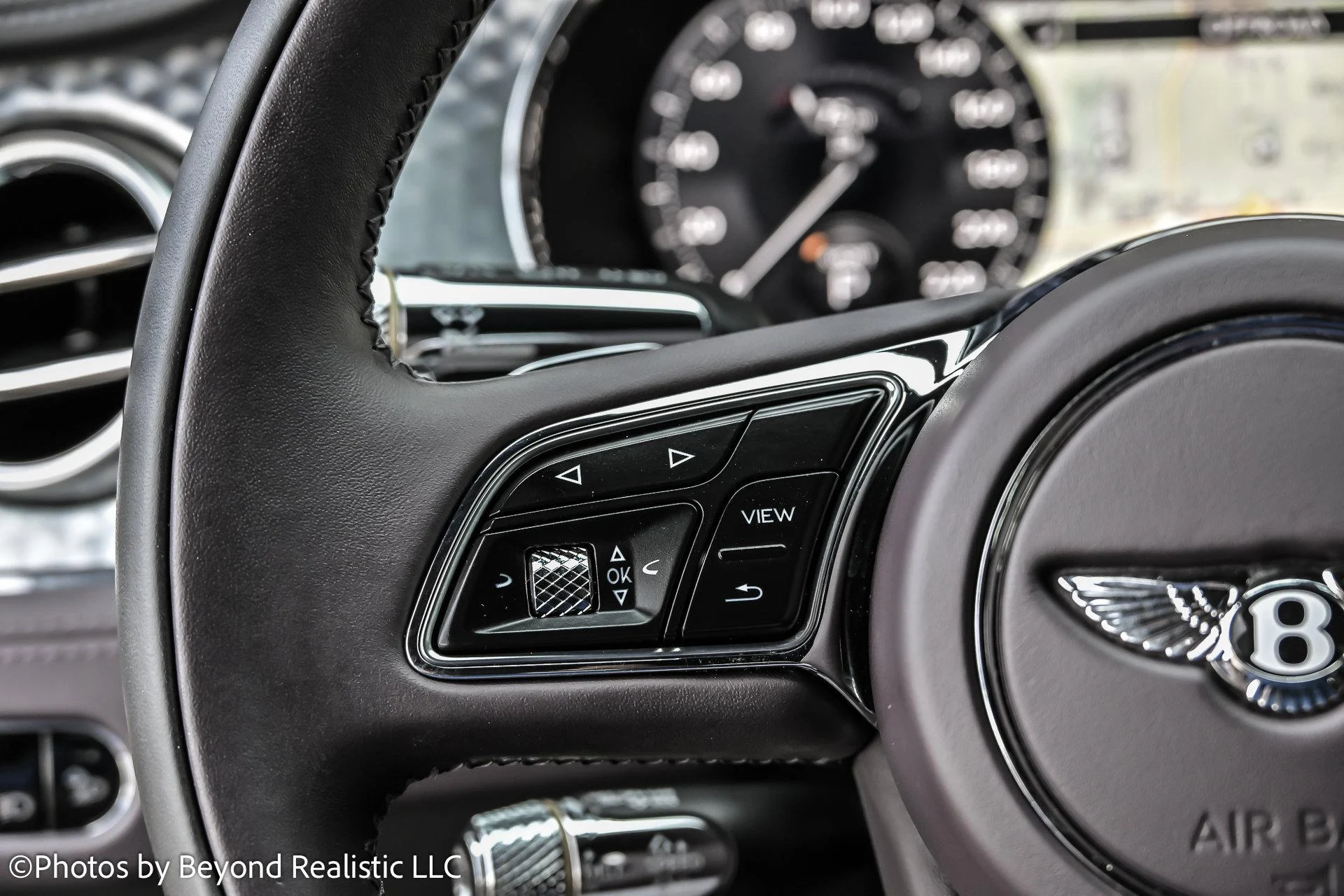 mph039_4099353460_Used_2023_Bentley_Continental_V8_S_1766482961_0564007021