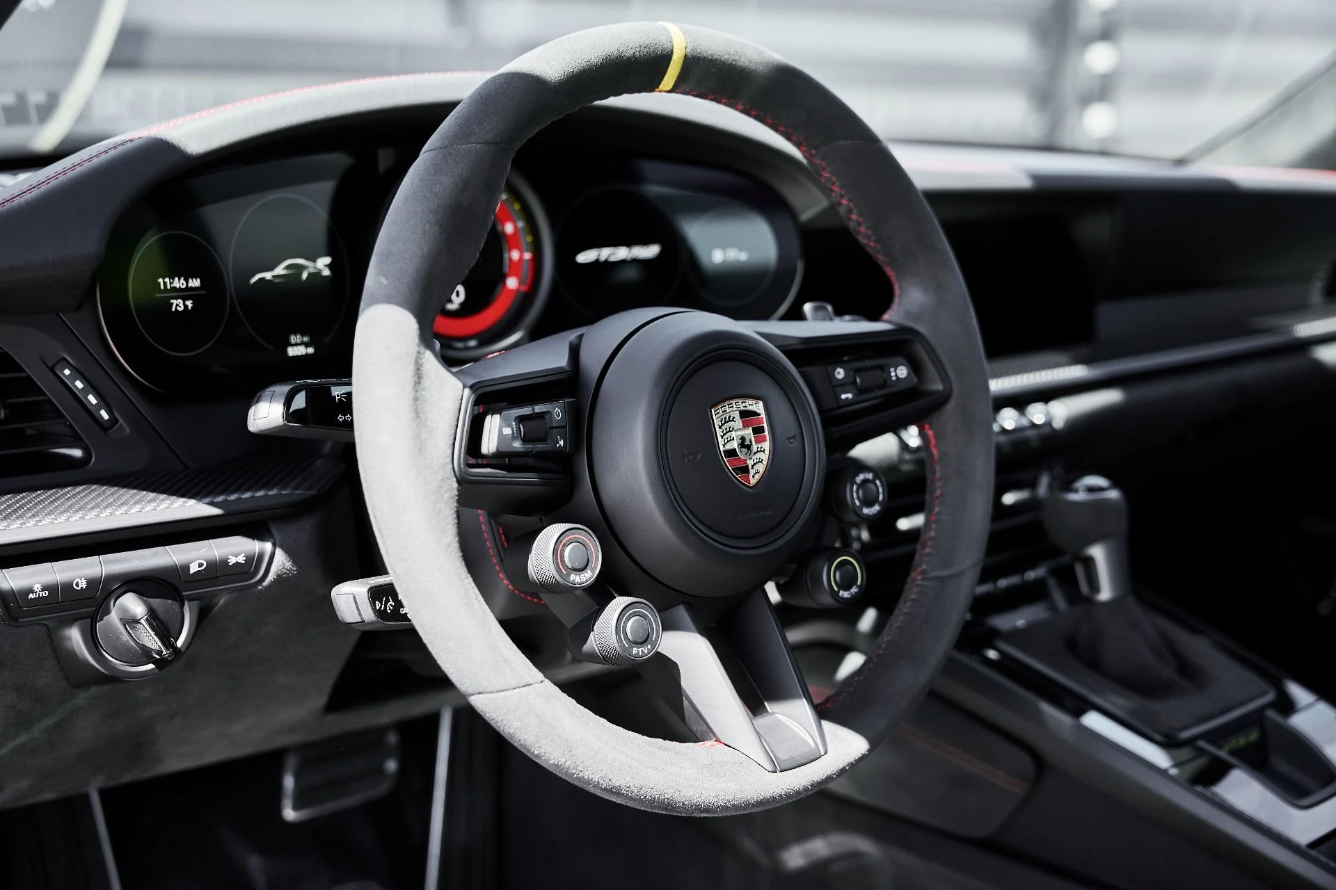 mph039_4116231475_Used_2024_Porsche_911_GT_3_RS_1775094549_51dec778d0