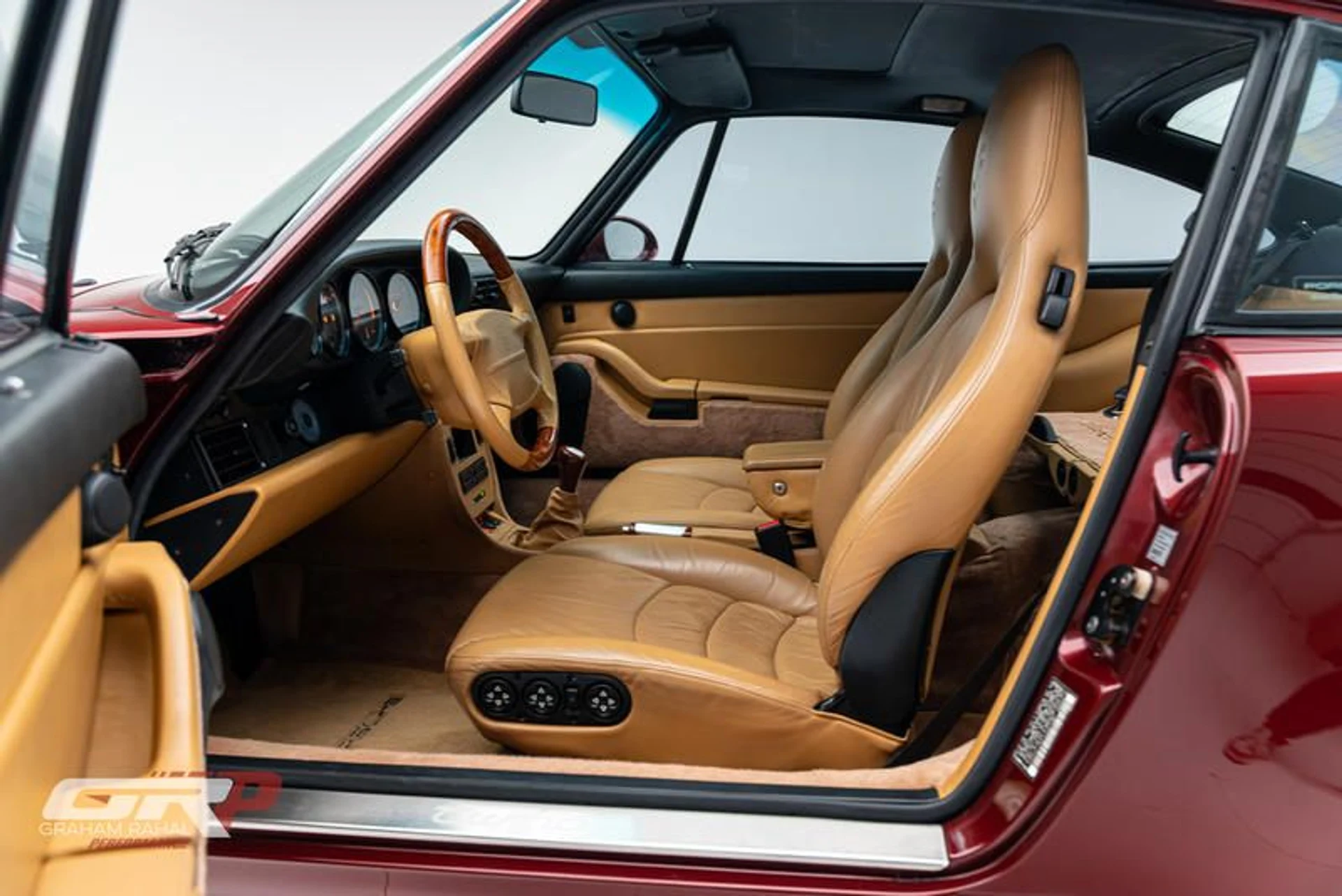 mph039_4116980998_D5_A846_EE_EE_57_4370_8_DF_4_64_EB_920_B4761_803d3f6355