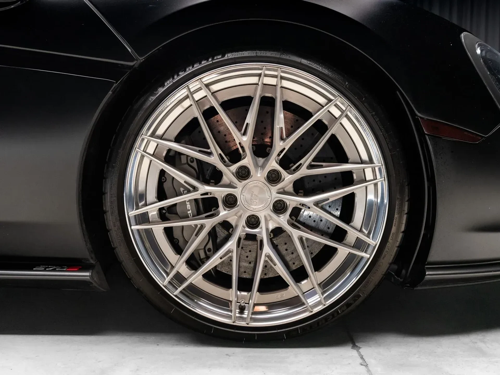 mph039_414813523_c9f2ee95_f6c1_4c36_ac2b_a8fd81198d70_29a2a22bb6