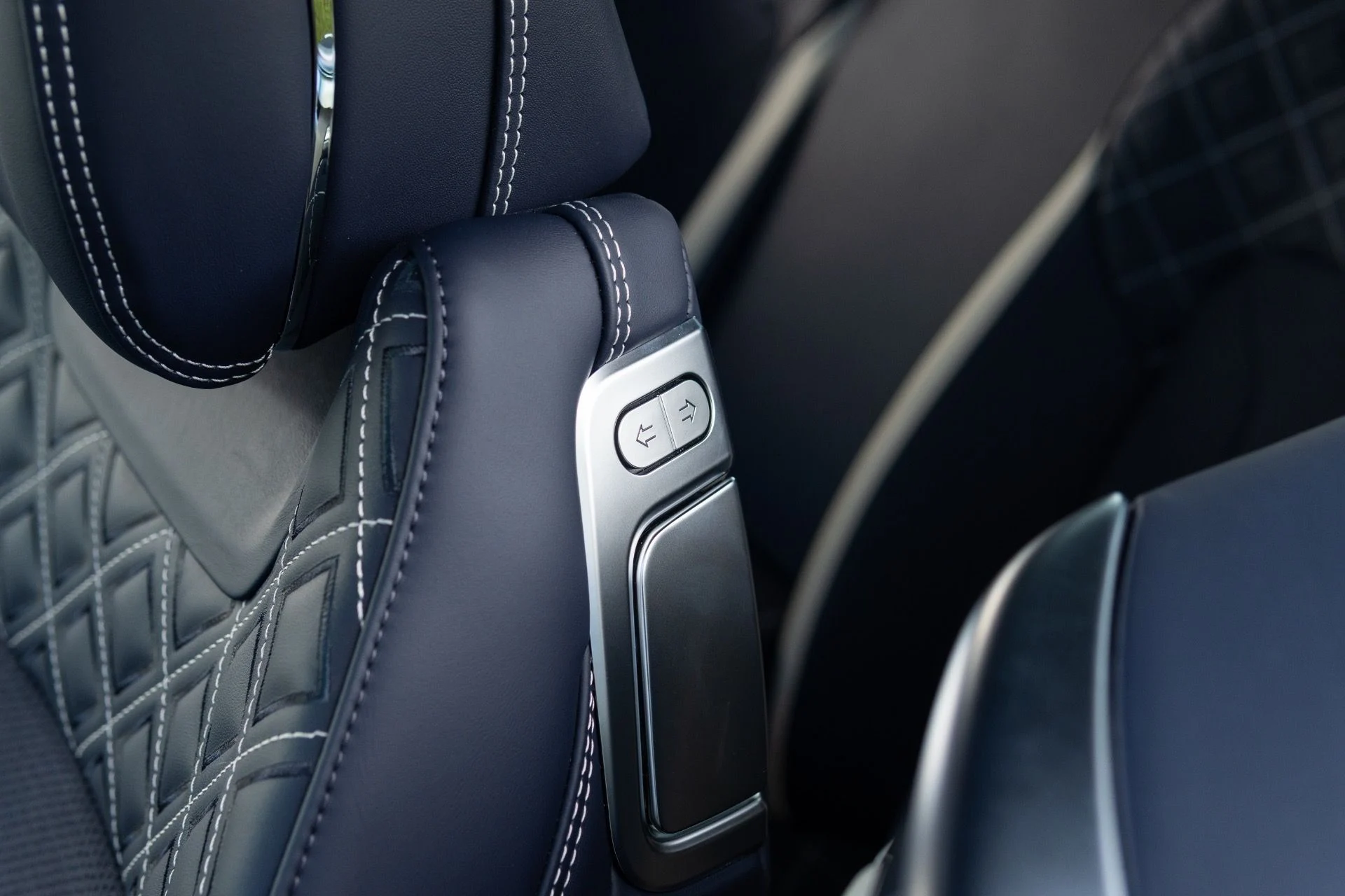 mph039_4156482703_Used_2023_Bentley_Continental_GT_Speed_1775098495_00065c4922