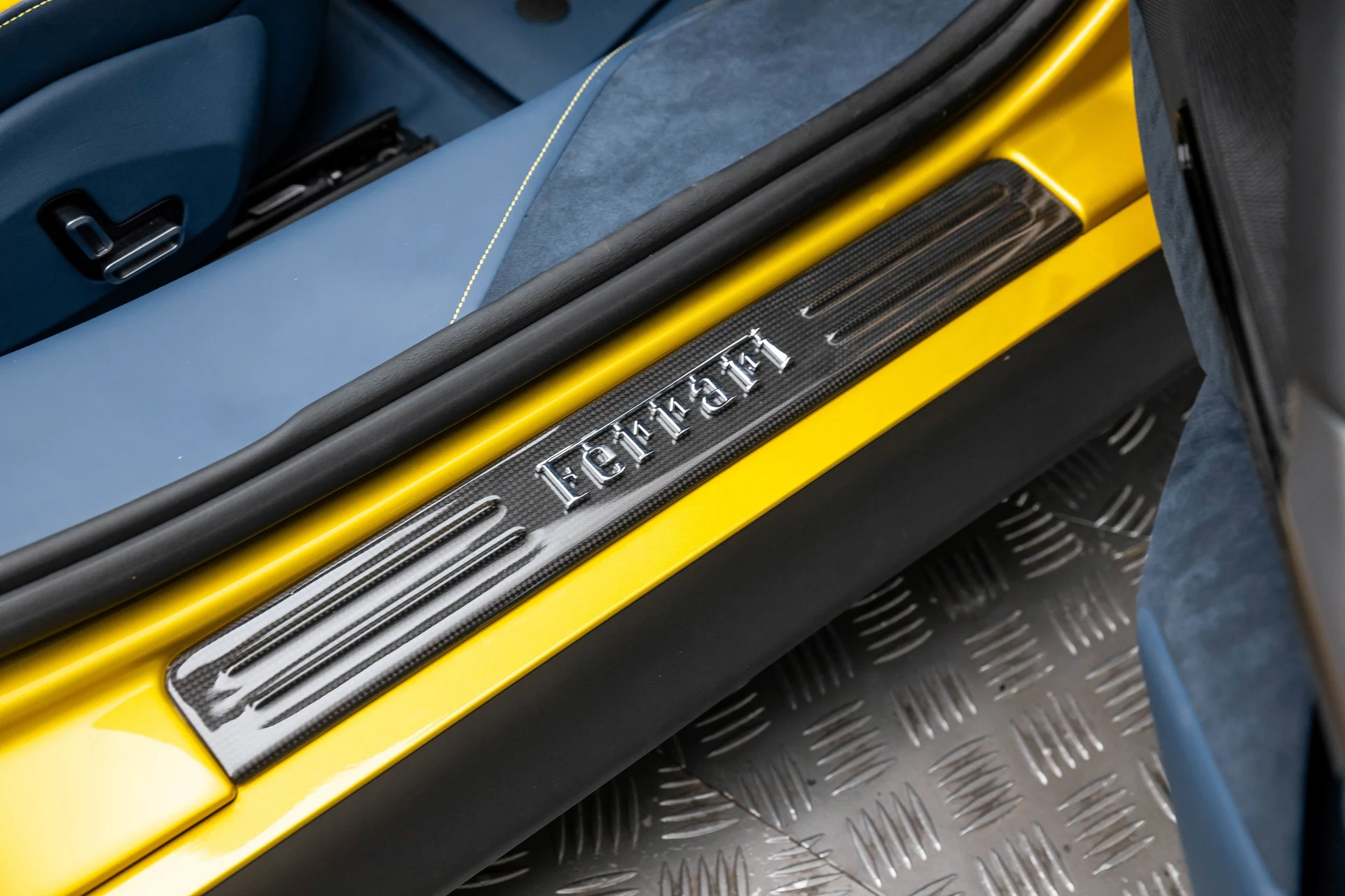 mph039_4160025197_5864e071510f48fbbffc3601a91b27a6_5b1428a5d9