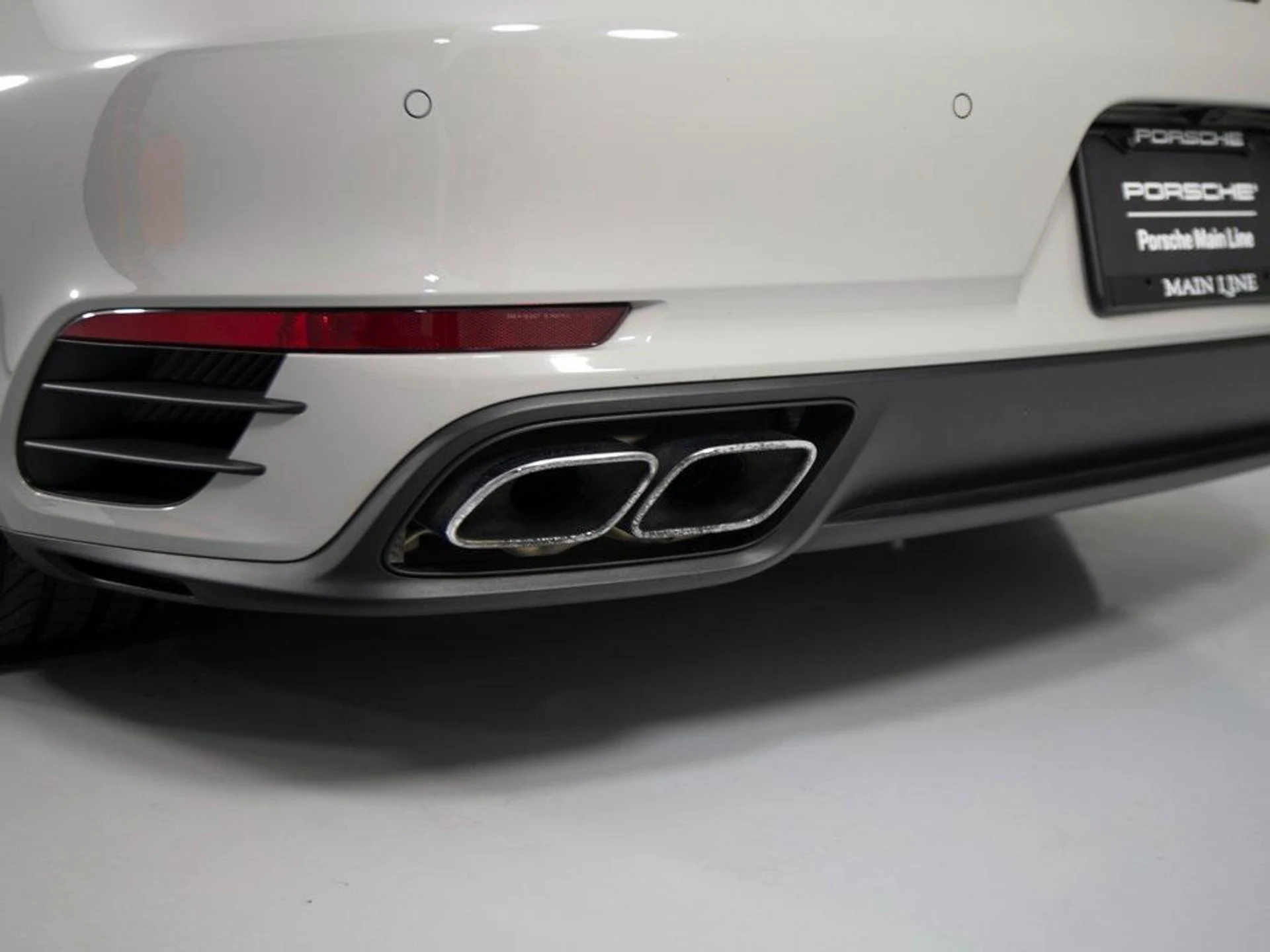 mph039_4164382553_cs_Kdn3t_MGE_Sh_Aa_DE_Gi8vk_Y5q_OE_79241c0311