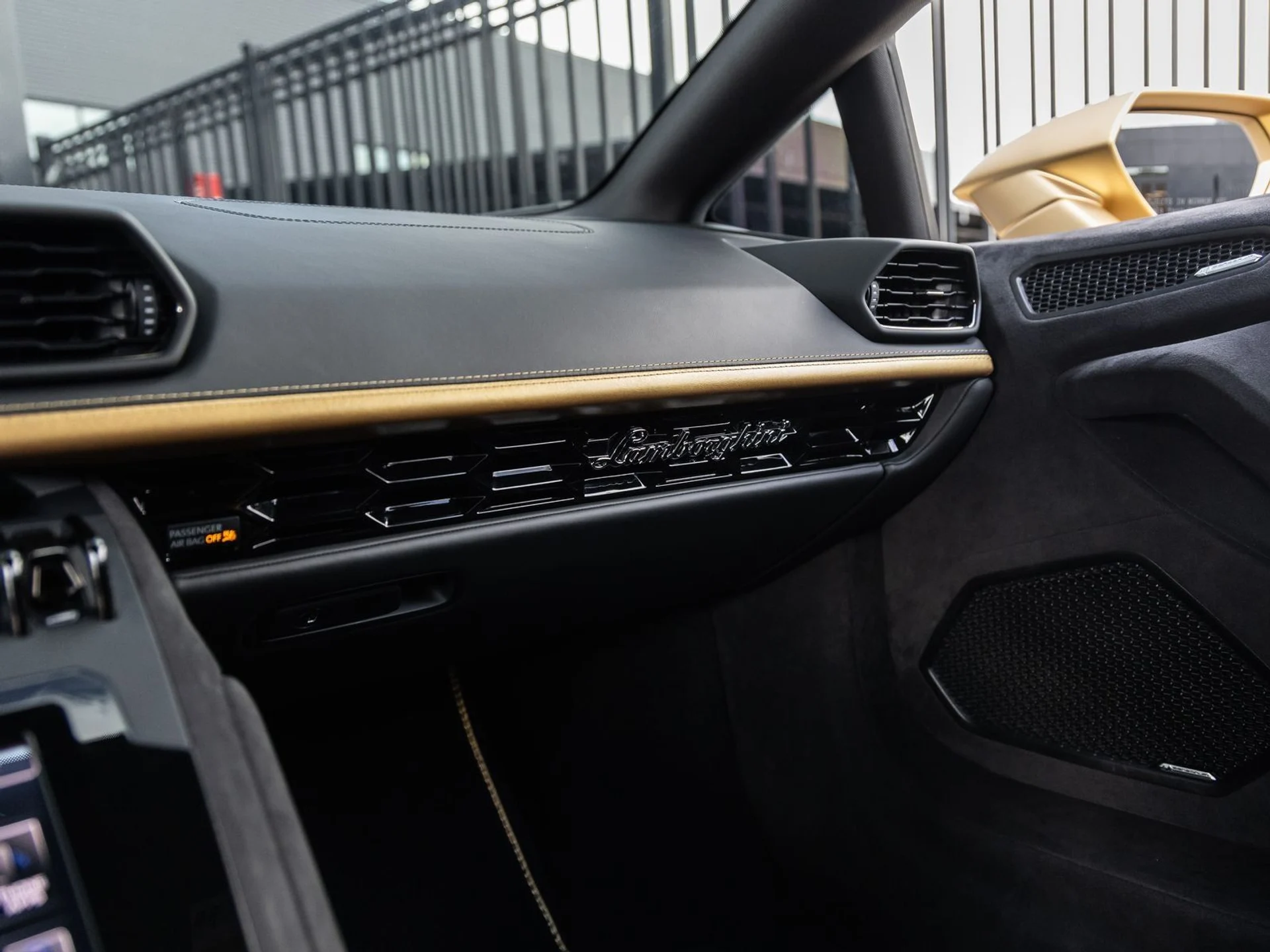 mph039_4166736442_40_8d52b5e4f9