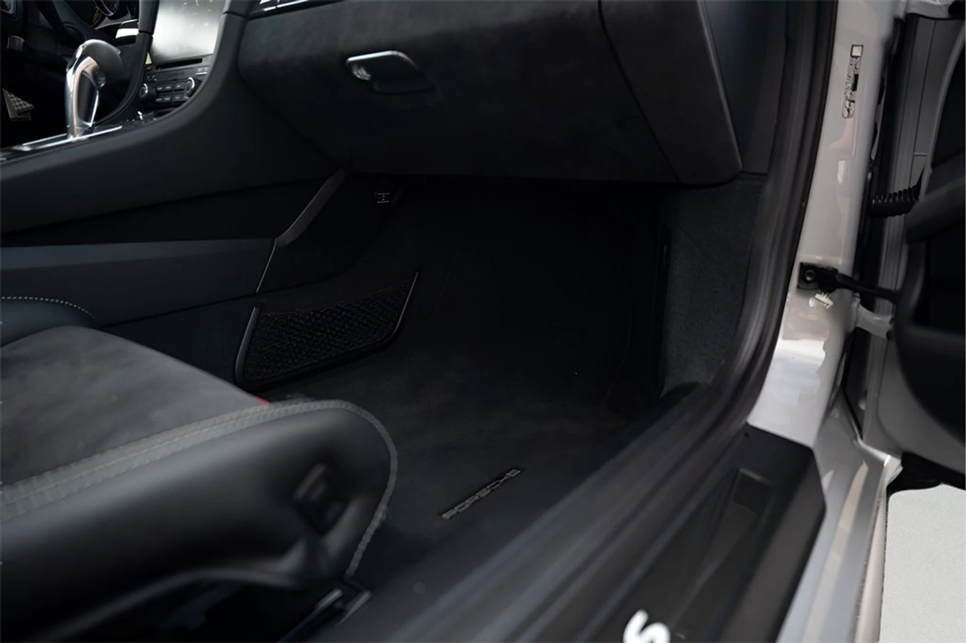 mph039_416717343_image_41_0bd31ce4d7