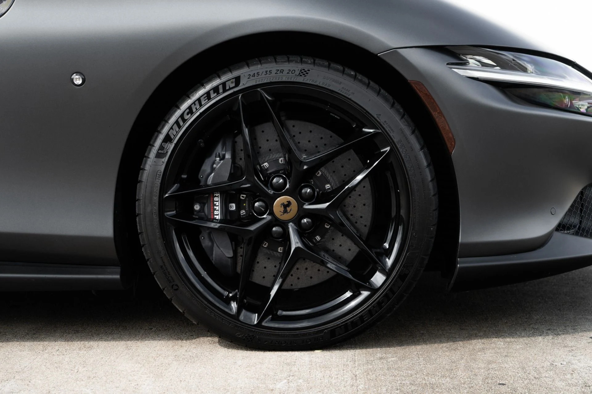 mph039_4183733441_Used_2025_Ferrari_Roma_Spider_1771439392_3d3b6a4c92