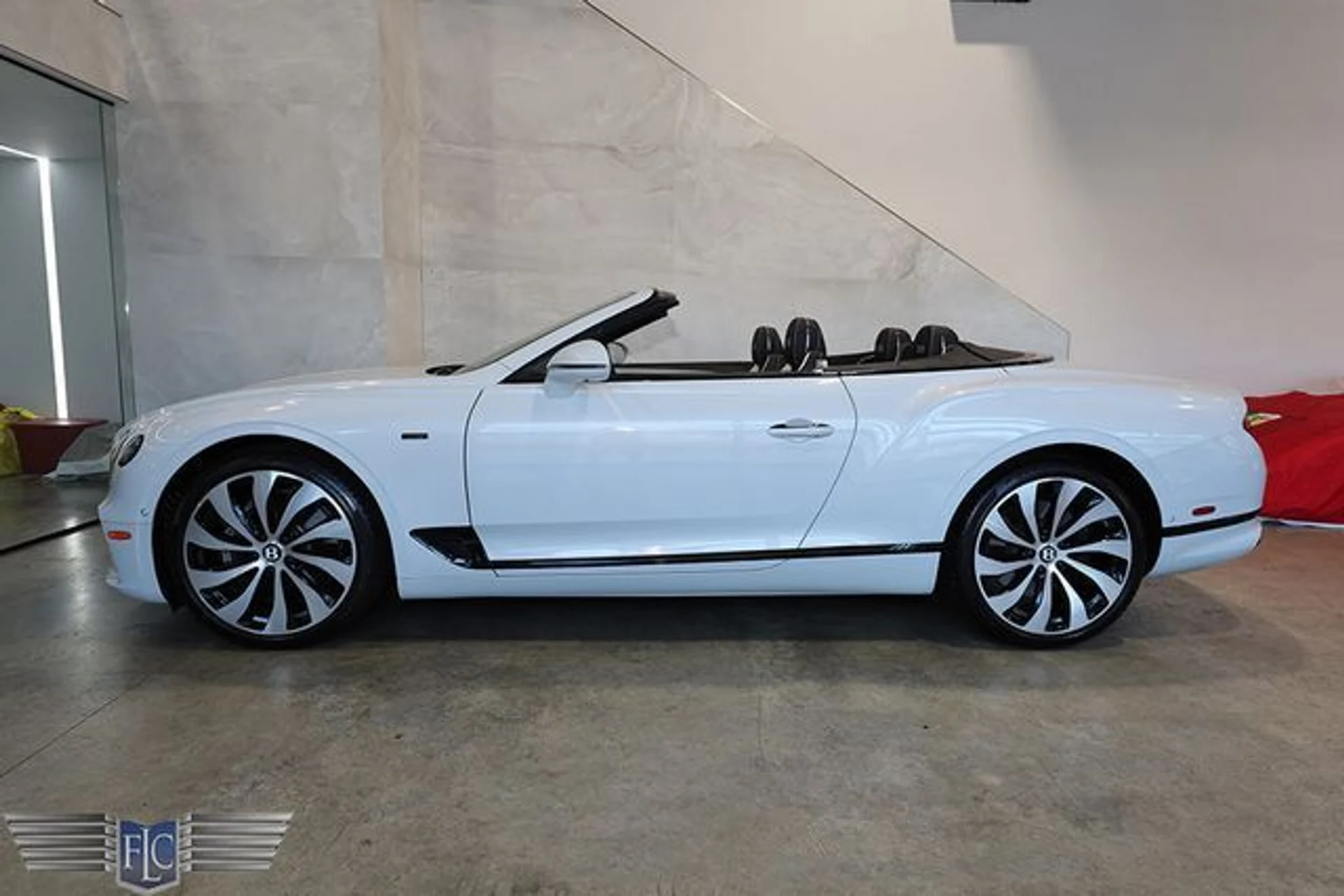 mph039_4189286800_used_2024_bentley_continental_gtcv8edition8_9689_23082486_44_640_87db72d230