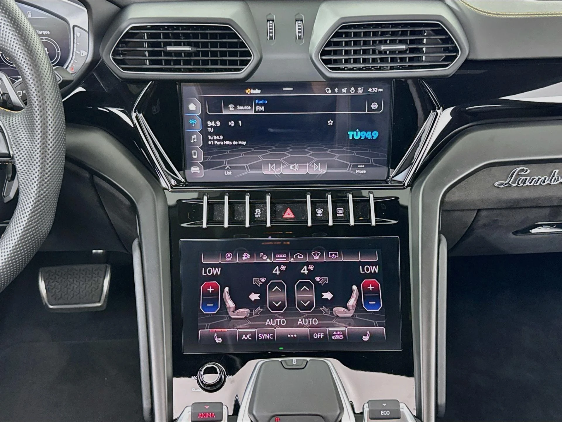 mph039_4190411795_Used_2022_Lamborghini_Urus_1790289780_367740fc3c