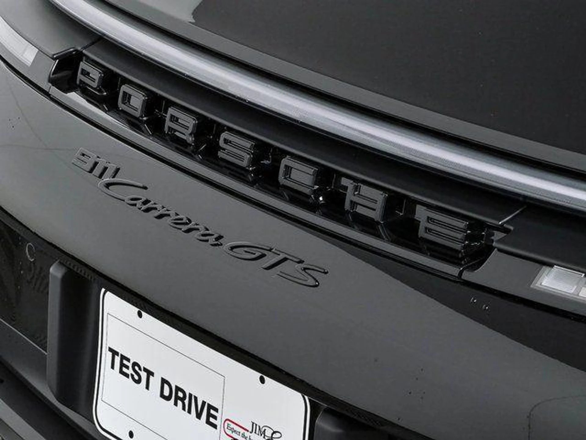 mph039_420278266_skfio_I0j_XMO_93_WH_Zu2fpp64z_Ivs_41d3872c96