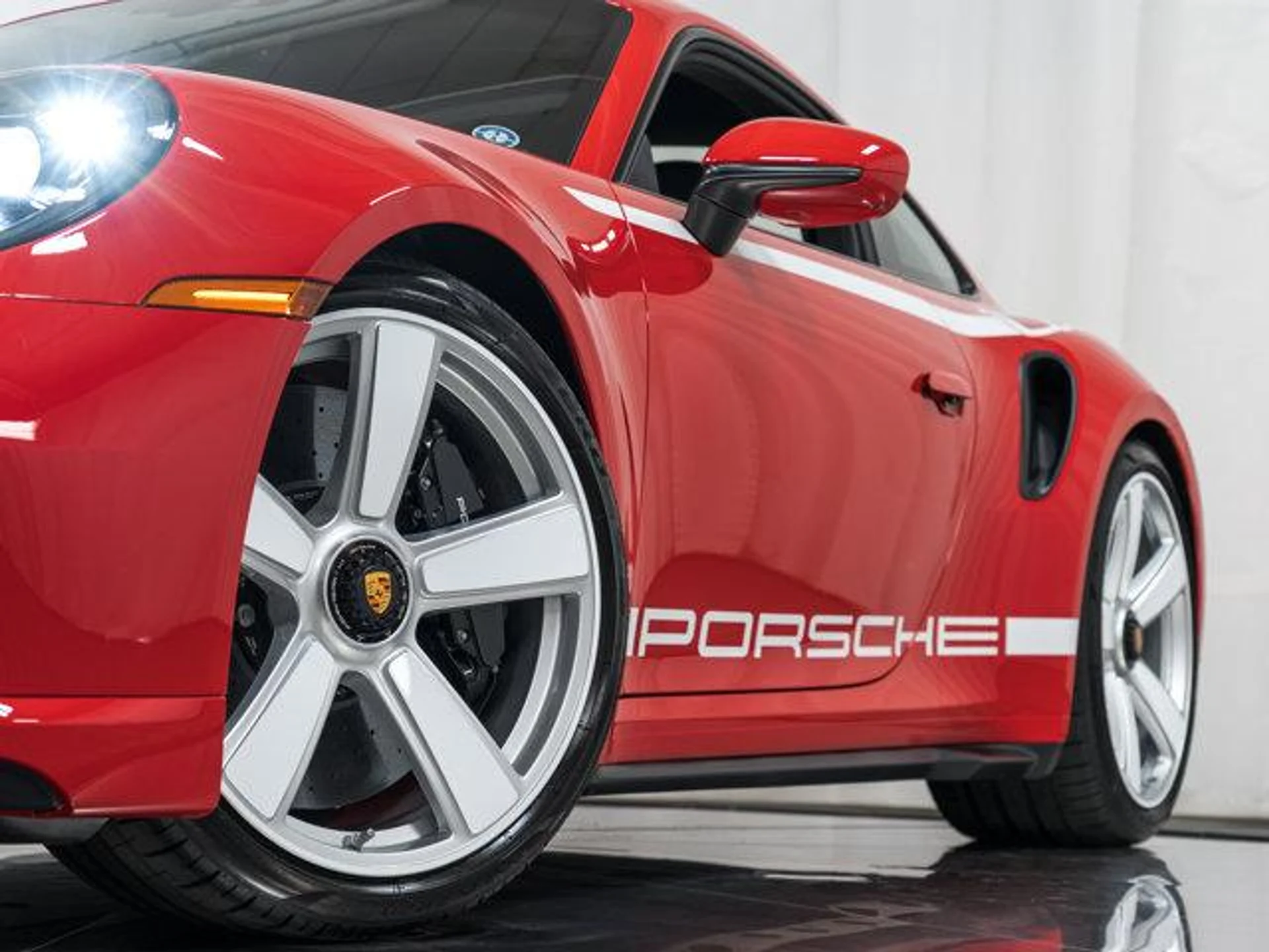 mph039_4207504107_f_F_Pm97_Rgr_KTGH_82_P6_Oc_O_Wk_D_Sk_1df4ce83c5