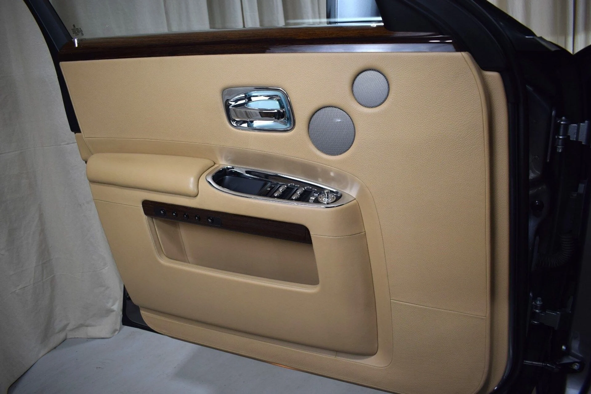 mph039_4209122466_6bbbb549ad5c22adbd727f95008b05e6x_3dbfa0891a