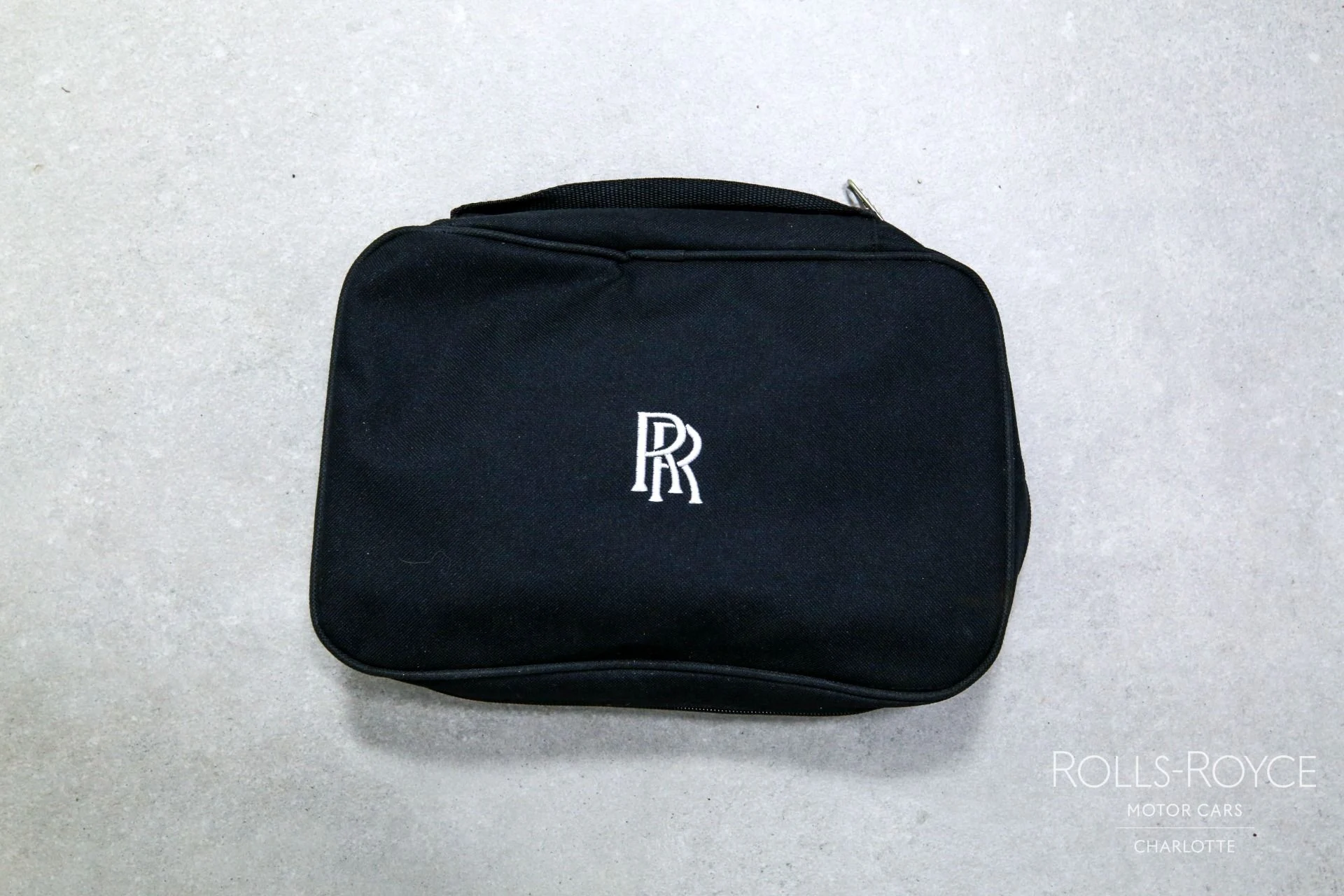 mph039_4212083773_Used_2024_Rolls_Royce_Phantom_1767116656_2882c555aa