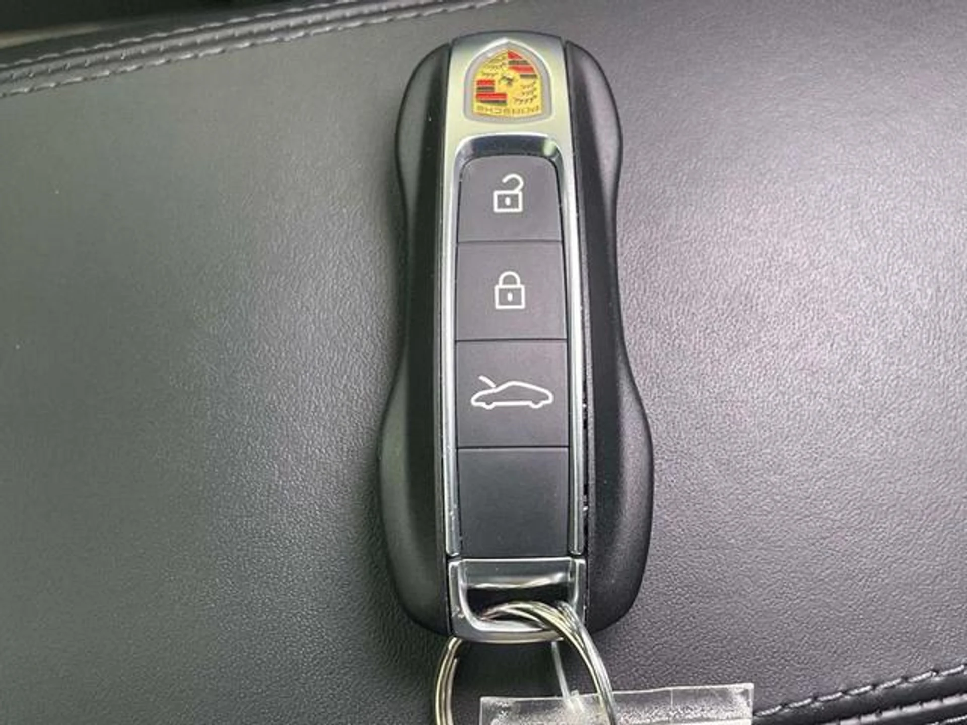 mph039_4213015982_k_M8_Lz1_AFO_Eo_Usv_UFQ_NB_8c_Z_j0o_39c796df9a