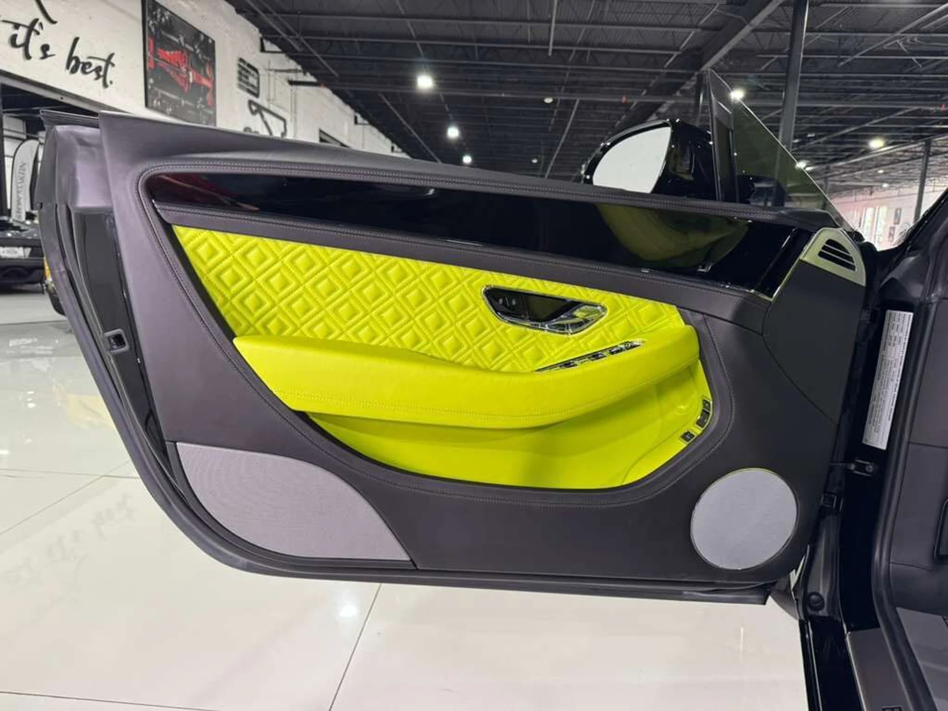 mph039_4224859489_c65e9d6d75b3a1a04455aeb83a306cee_c33e7929b1