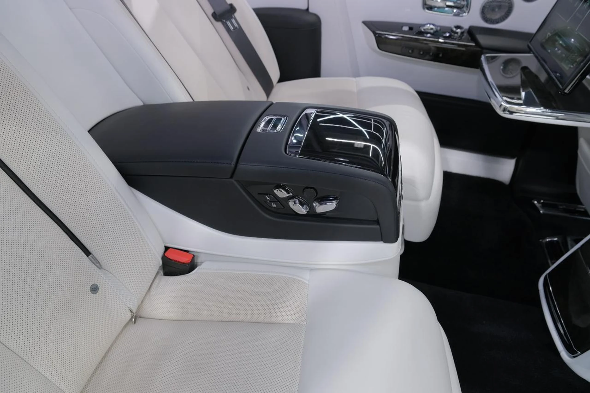 mph039_4243322629_49001ef6b6522fad7338cc9325f060a2_2abca3af71