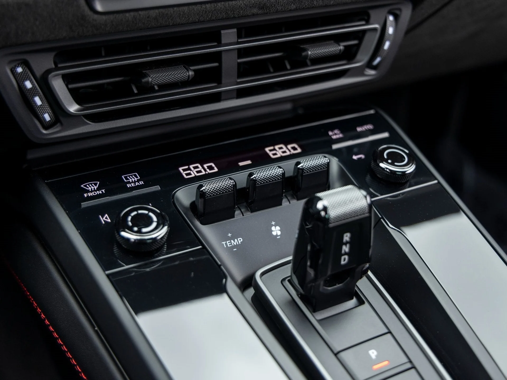 mph039_4244479789_40_ee4d77815f