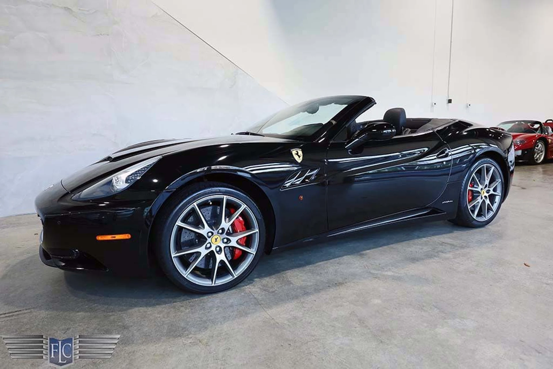 mph039_4247685898_used_2012_ferrari_california_2drconvertible_9689_22890913_40_1024_ade0bdfc66