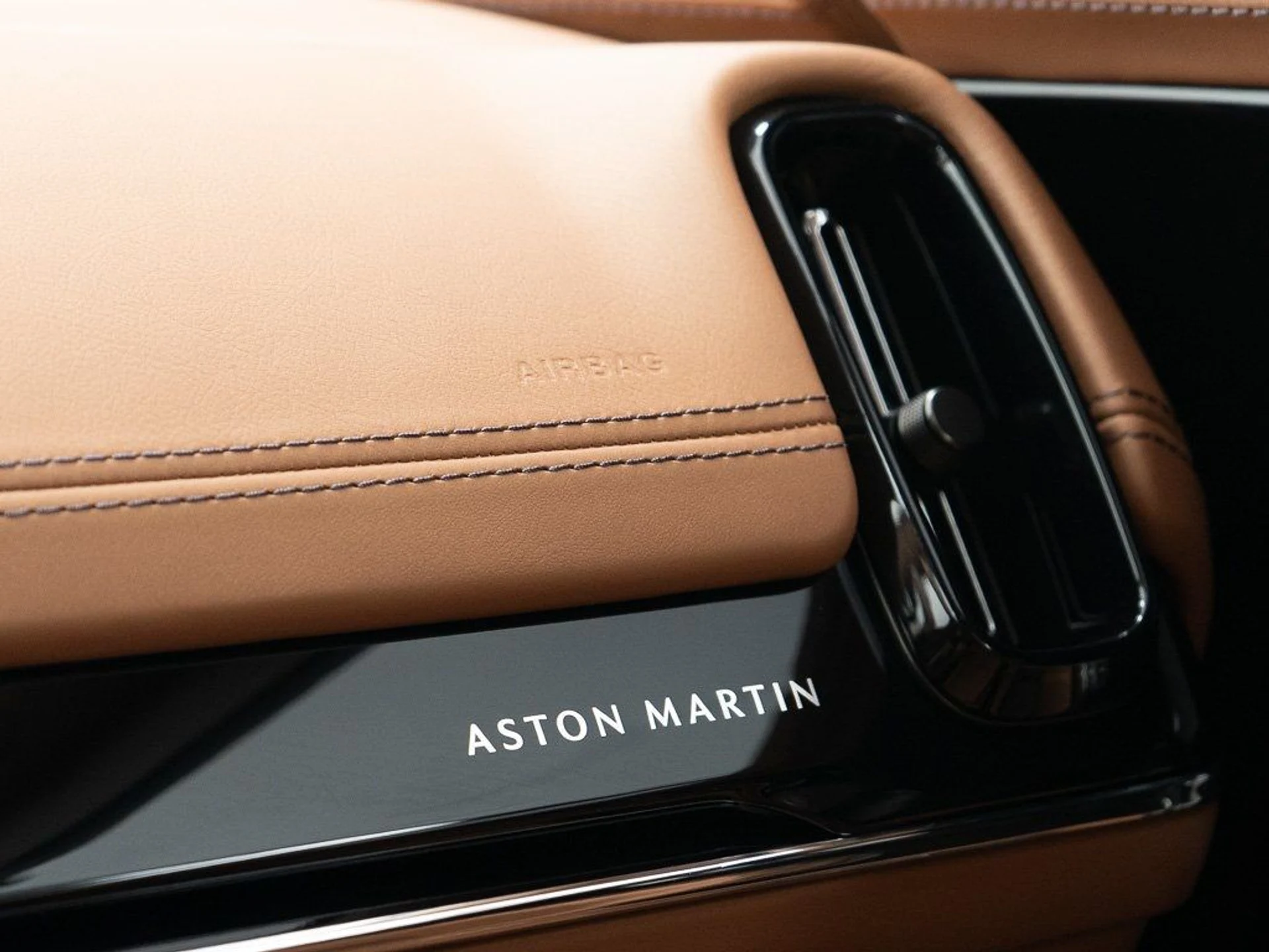 mph039_4249414086_3c643d7331f978b4a404c3c54e1c1fbc_1329ca3724