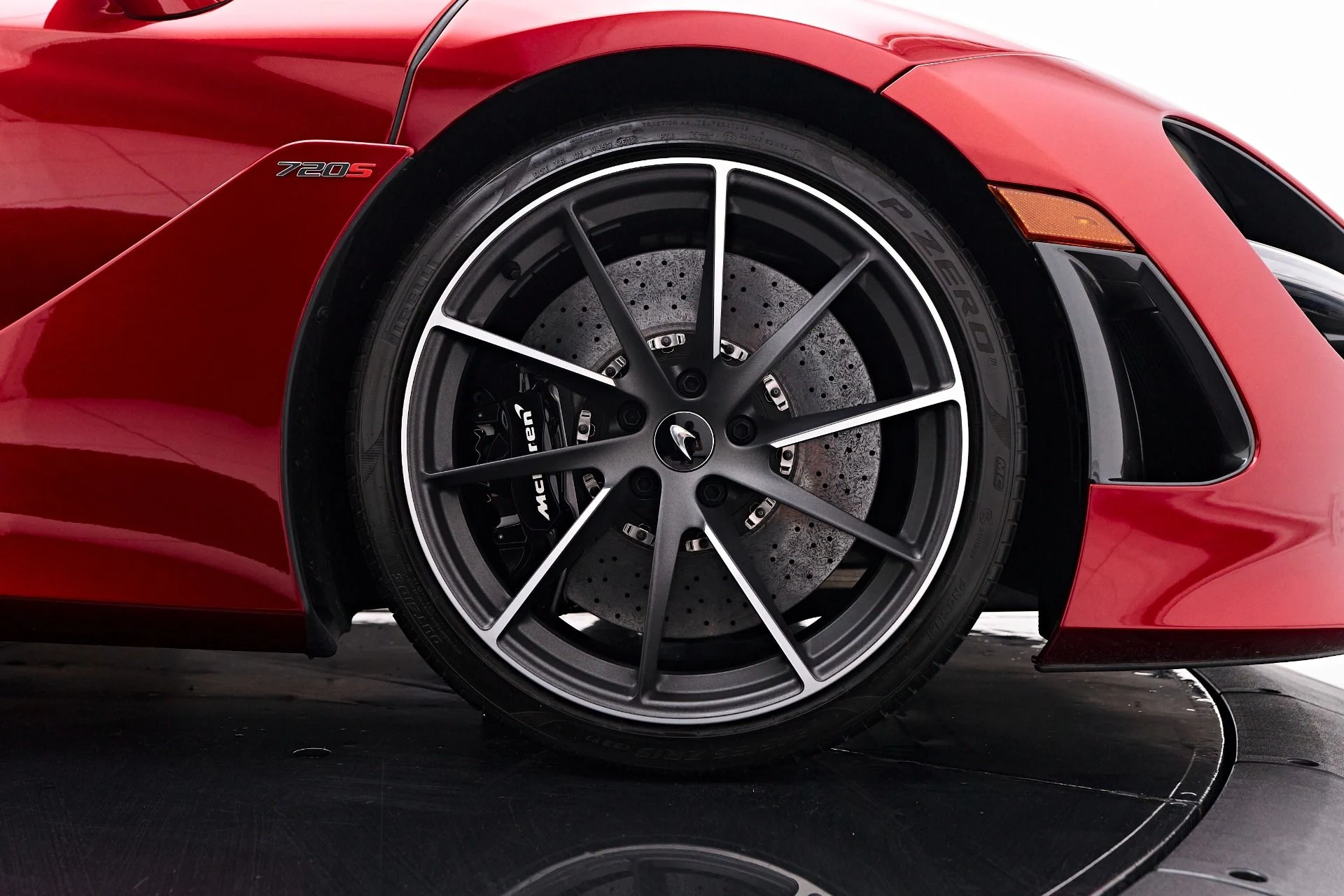 mph039_4254673201_Used_2019_Mc_Laren_720_S_Performance_1756500680_f6f96c2da5