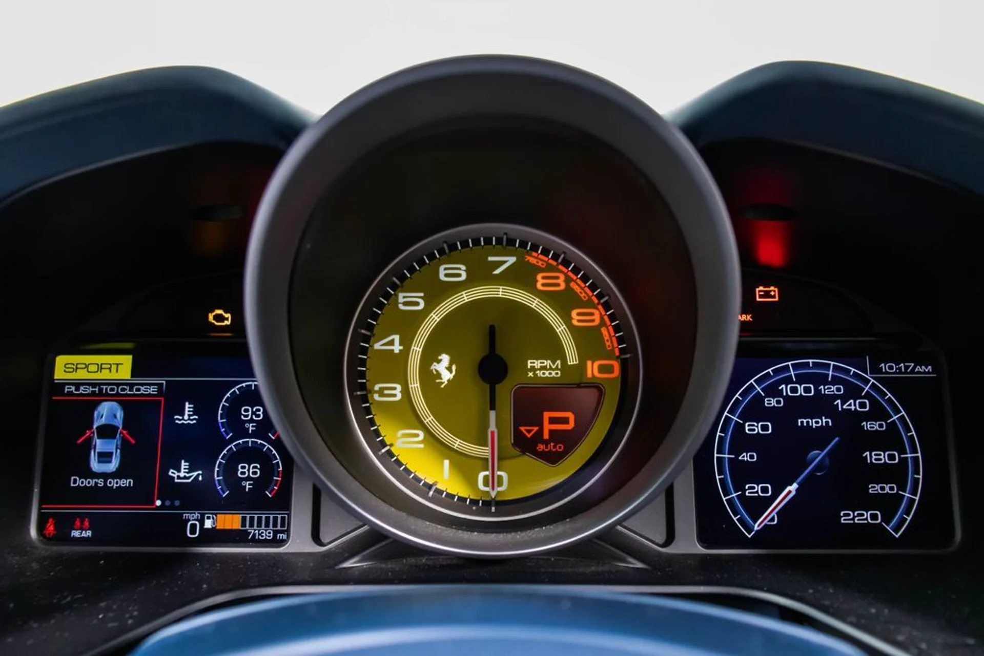 mph039_425476121_2dc5ba02b5e5001f7de7af260fa847e0x_9061b8632d