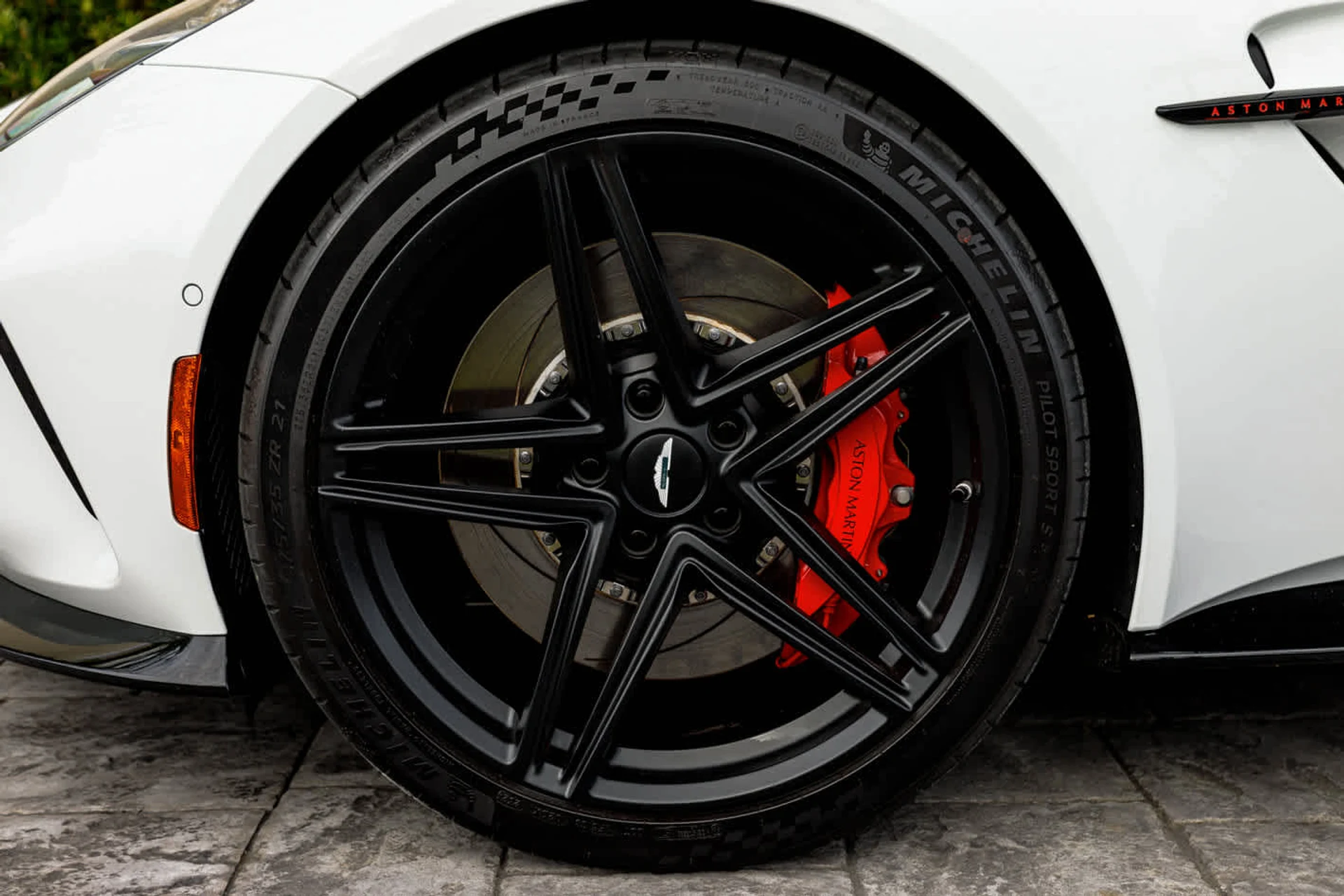 mph039_425652751_40_2a8de817ac