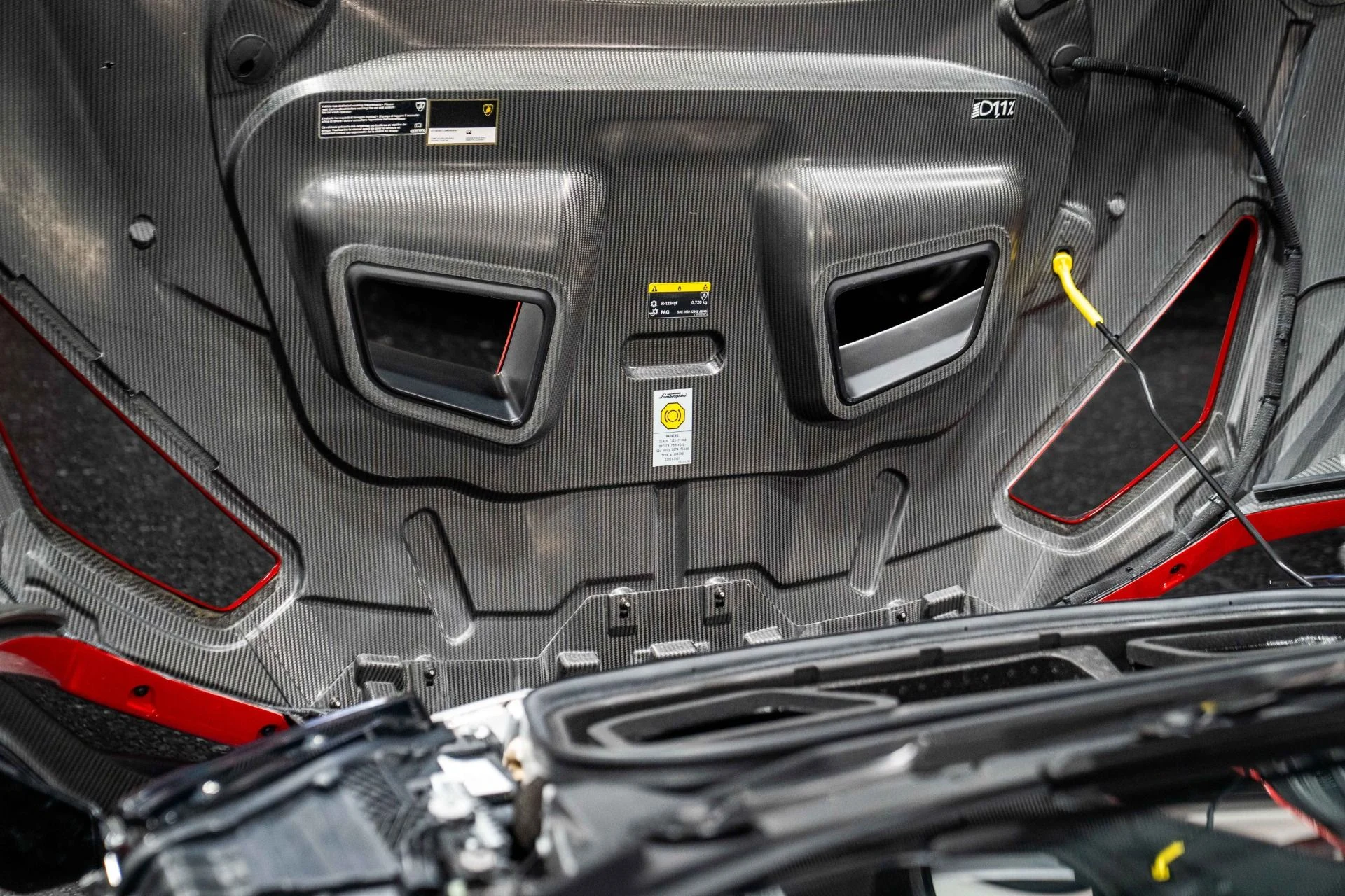 mph039_4262076602_Used_2022_Lamborghini_Huracan_STO_Ad_Personam_Paint_1767634338_cae18db2f5