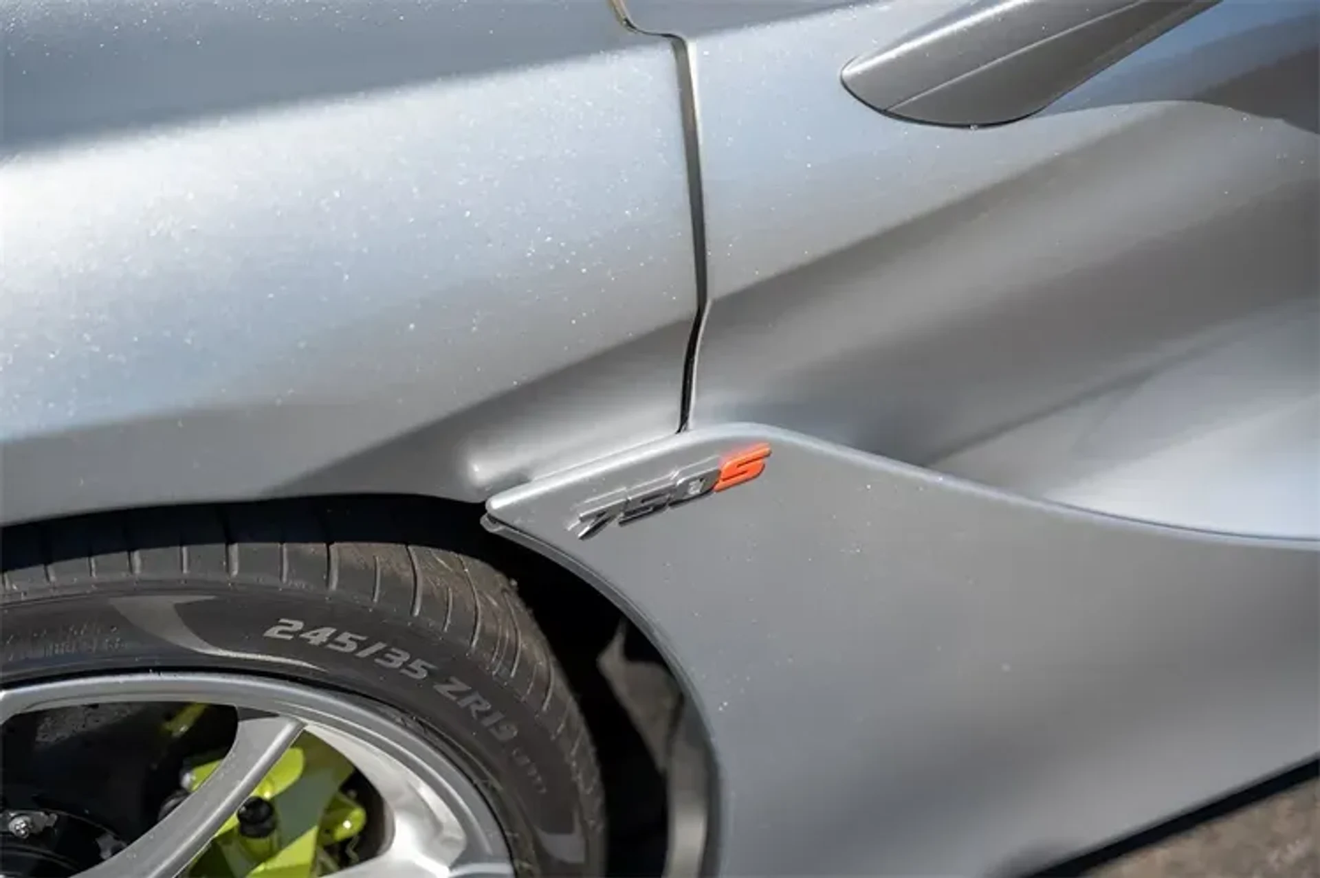 mph039_4264967587_G_Gtw_EQ_Wvtv_PNN_Wo1_med_4dae544754