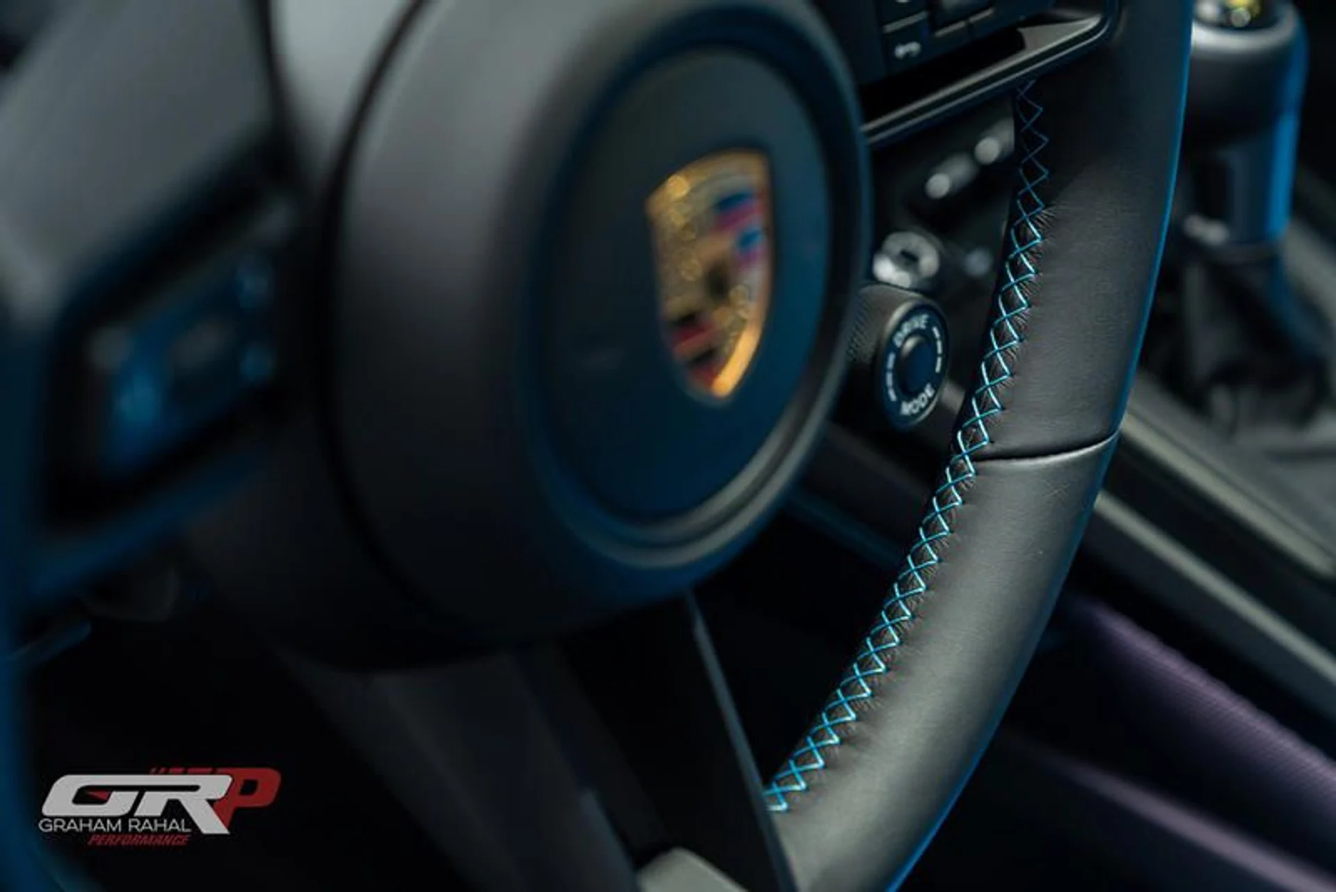 mph039_4282277644_854_B4_F9_D_5725_4_F68_AA_33_2_D30_E3215_C25_a1337fe394