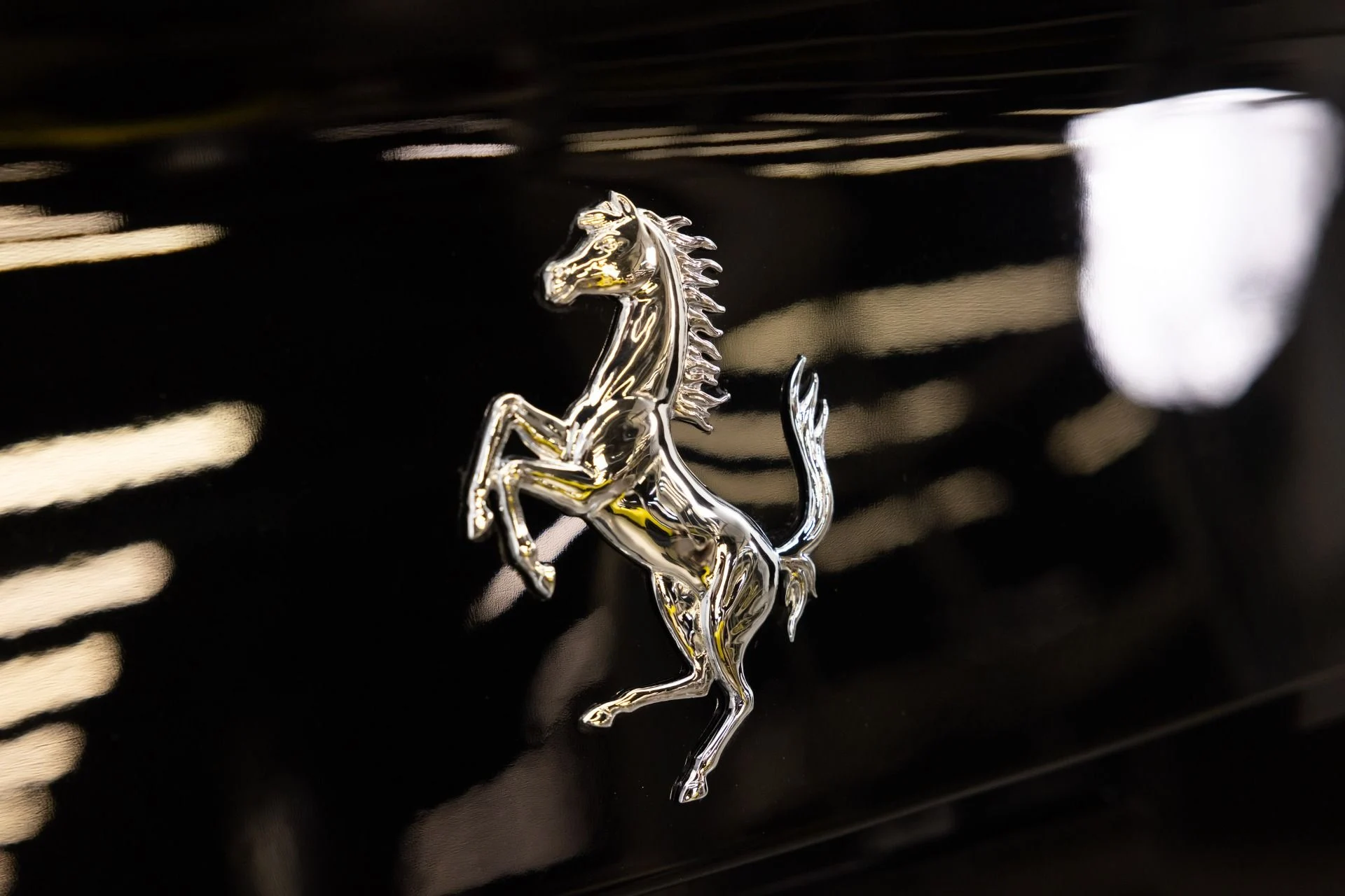 mph039_4289832357_Used_2014_Ferrari_F12berlinetta_1784559579_5bb4443cb0